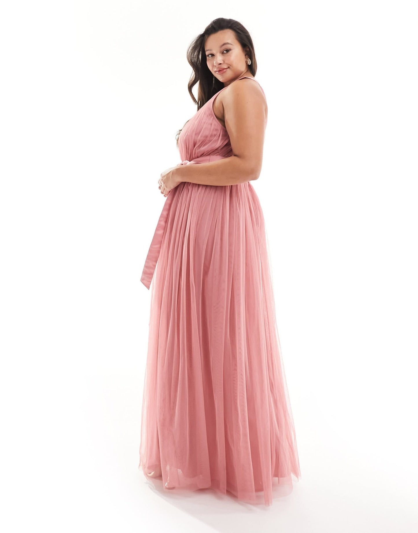 Anaya Plus Bridesmaids halter neck dress in dusty pink - ASOS Sample Sale EU Store