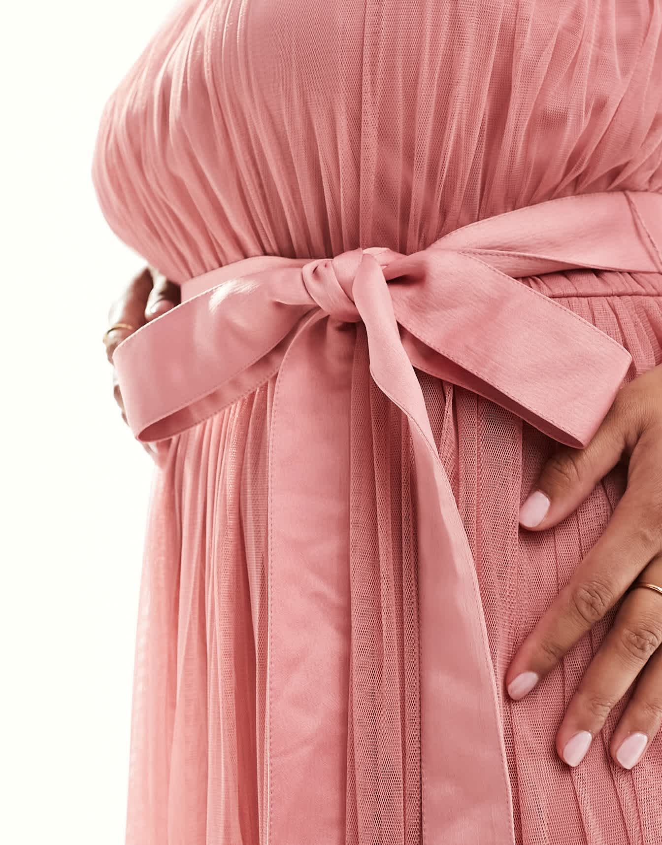 Anaya Plus Bridesmaids halter neck dress in dusty pink - ASOS Sample Sale EU Store