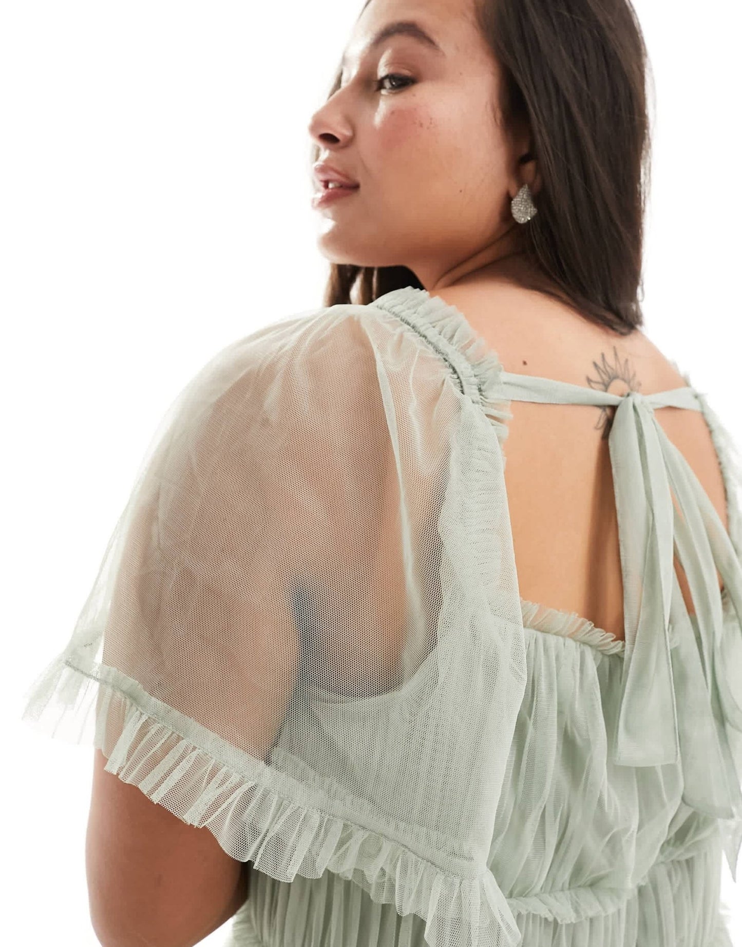 Anaya Plus Bridesmaids statement tiered maxi dress in sage - ASOS Sample Sale EU Store