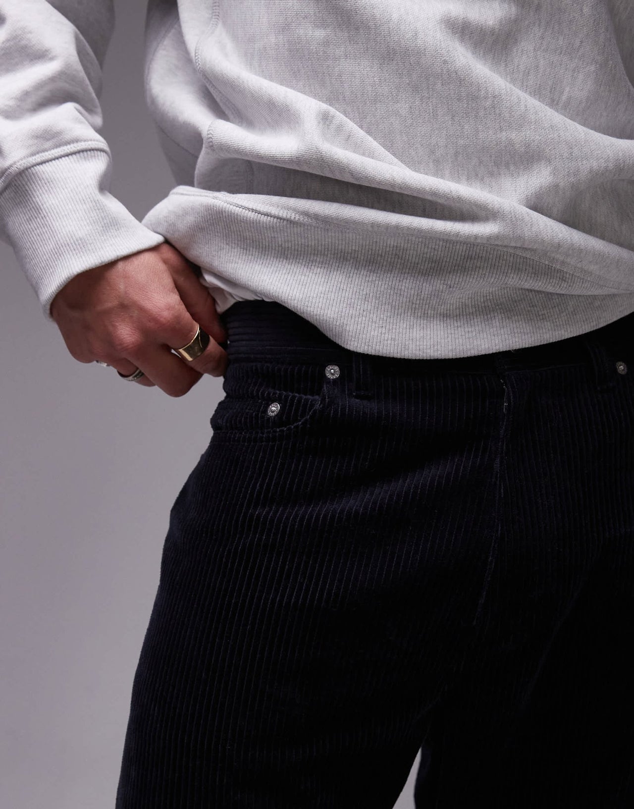 ARKET cord straight leg trousers with five pocket detail in navy - ASOS Sample Sale EU Store