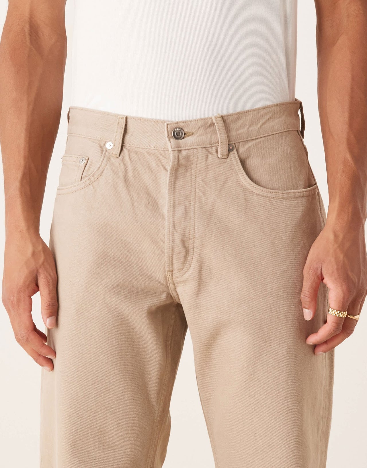 ARKET Ocean loose fit jeans in beige pigment wash - ASOS Sample Sale EU Store