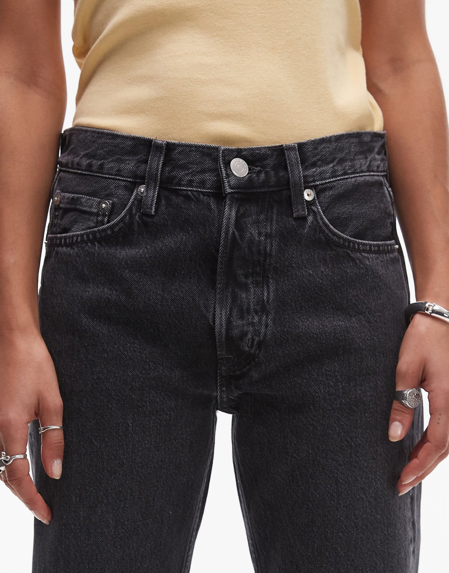 ARKET Snow straight leg jeans in ash black wash - ASOS Sample Sale EU Store