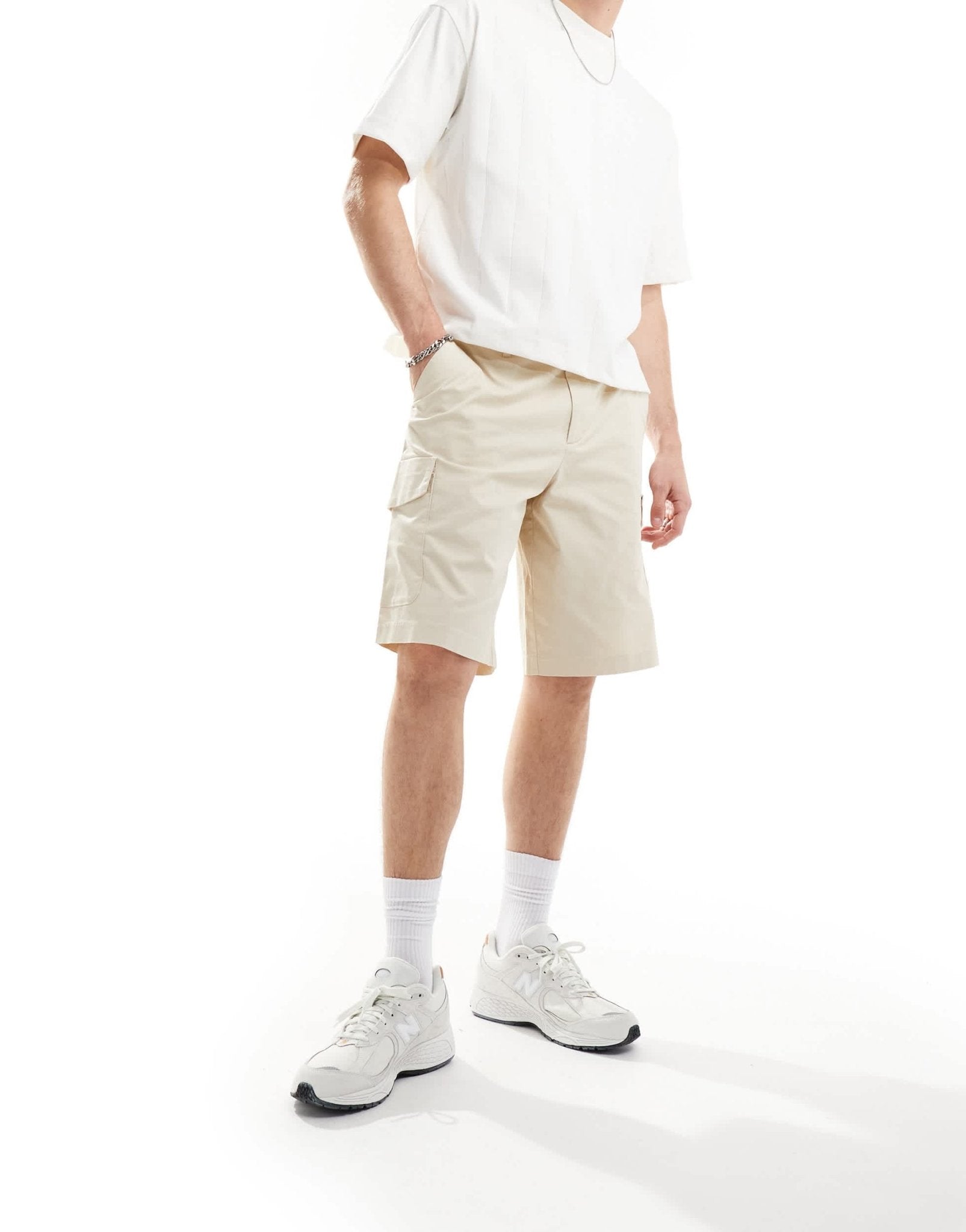 Armani Exchange label logo cargo shorts in beige - ASOS Sample Sale EU Store