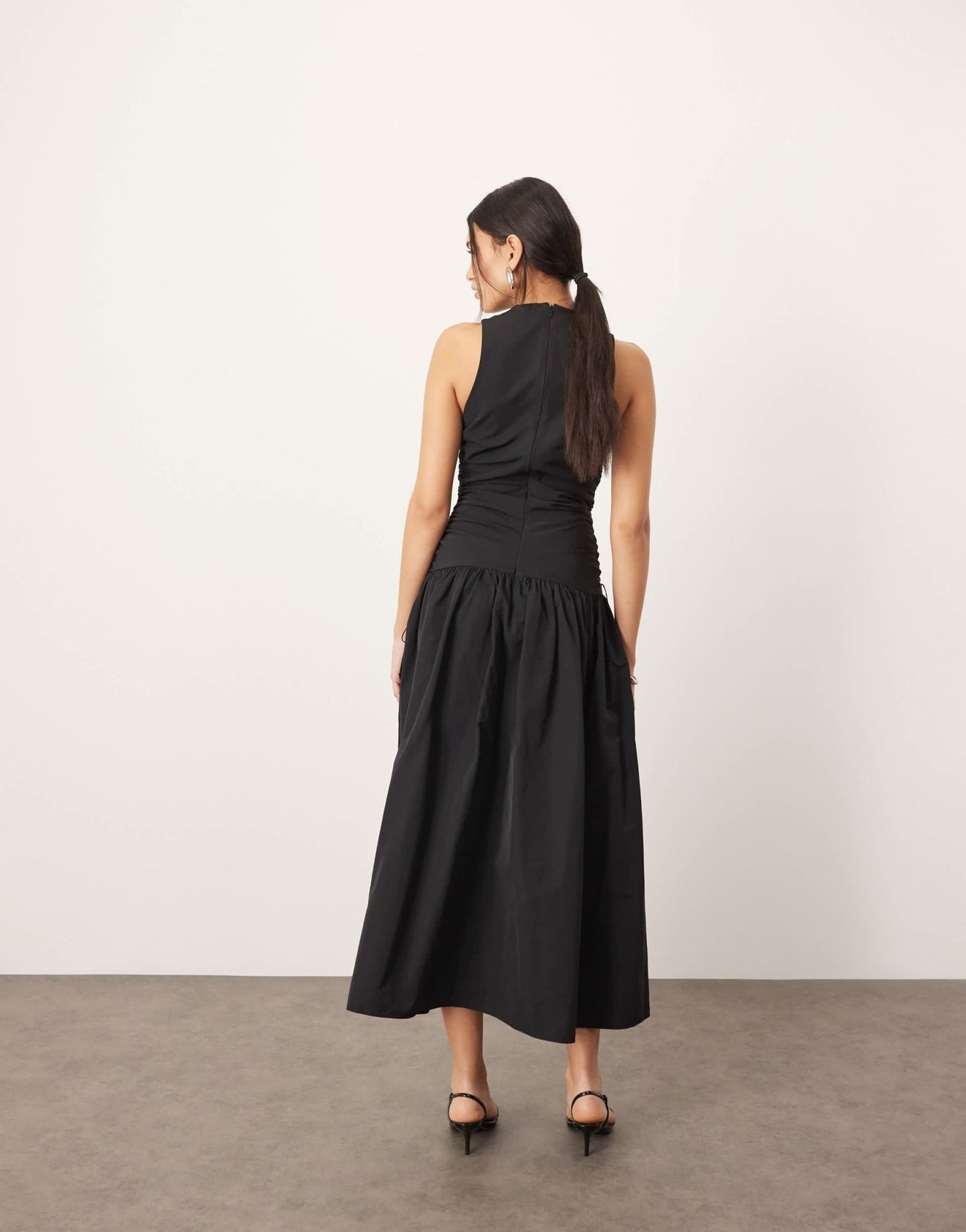 ARRANGE drop waist ruched detail funnel neck maxi dress in black - ASOS Sample Sale EU Store