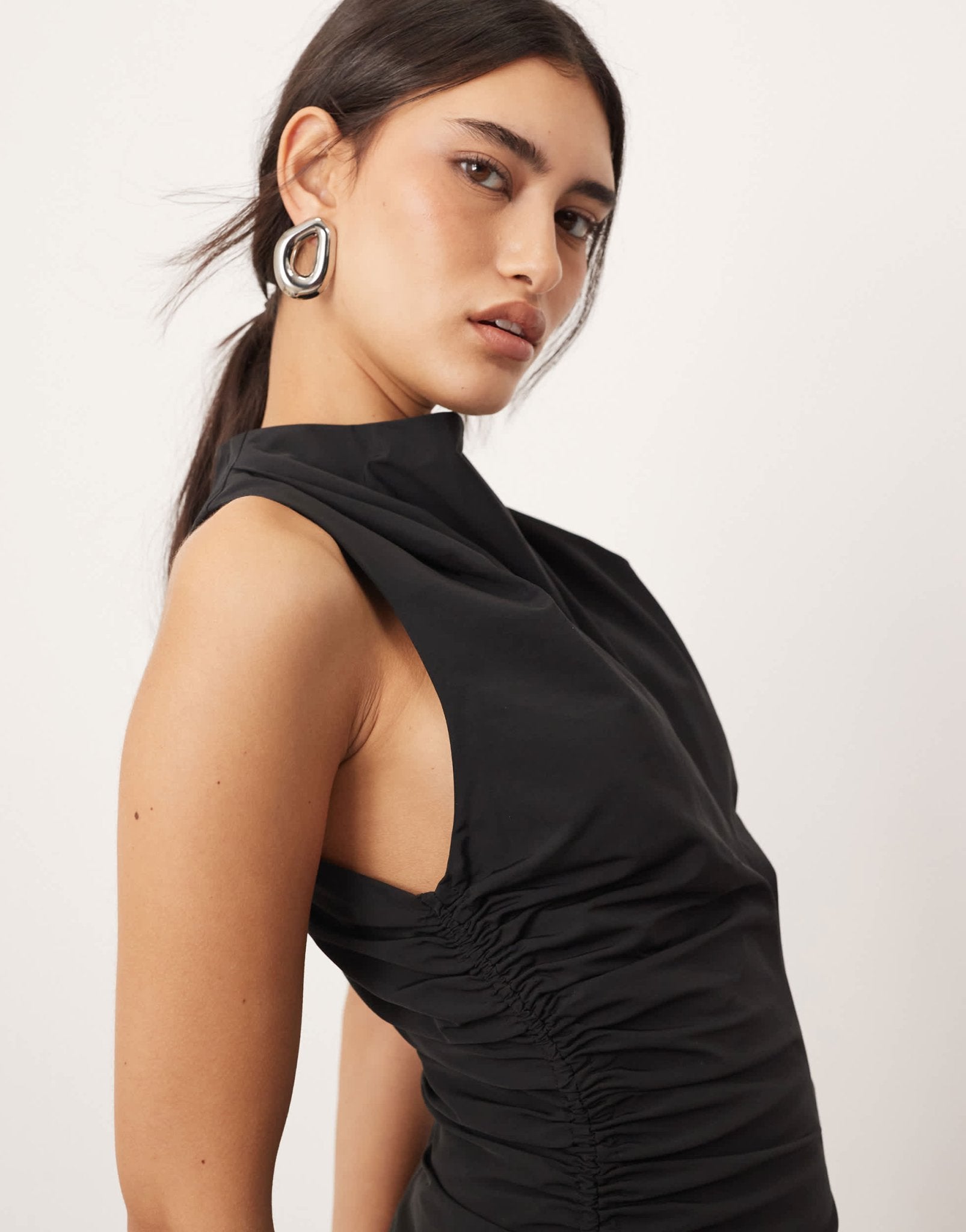 ARRANGE drop waist ruched detail funnel neck maxi dress in black - ASOS Sample Sale EU Store