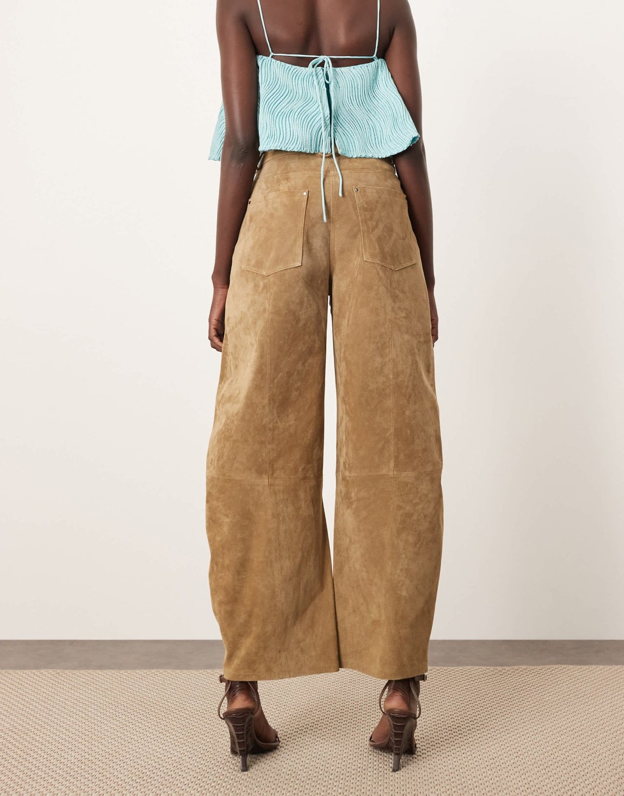 ARRANGE Sydney suede high waisted barrel trouser in tobacco - ASOS Sample Sale EU Store