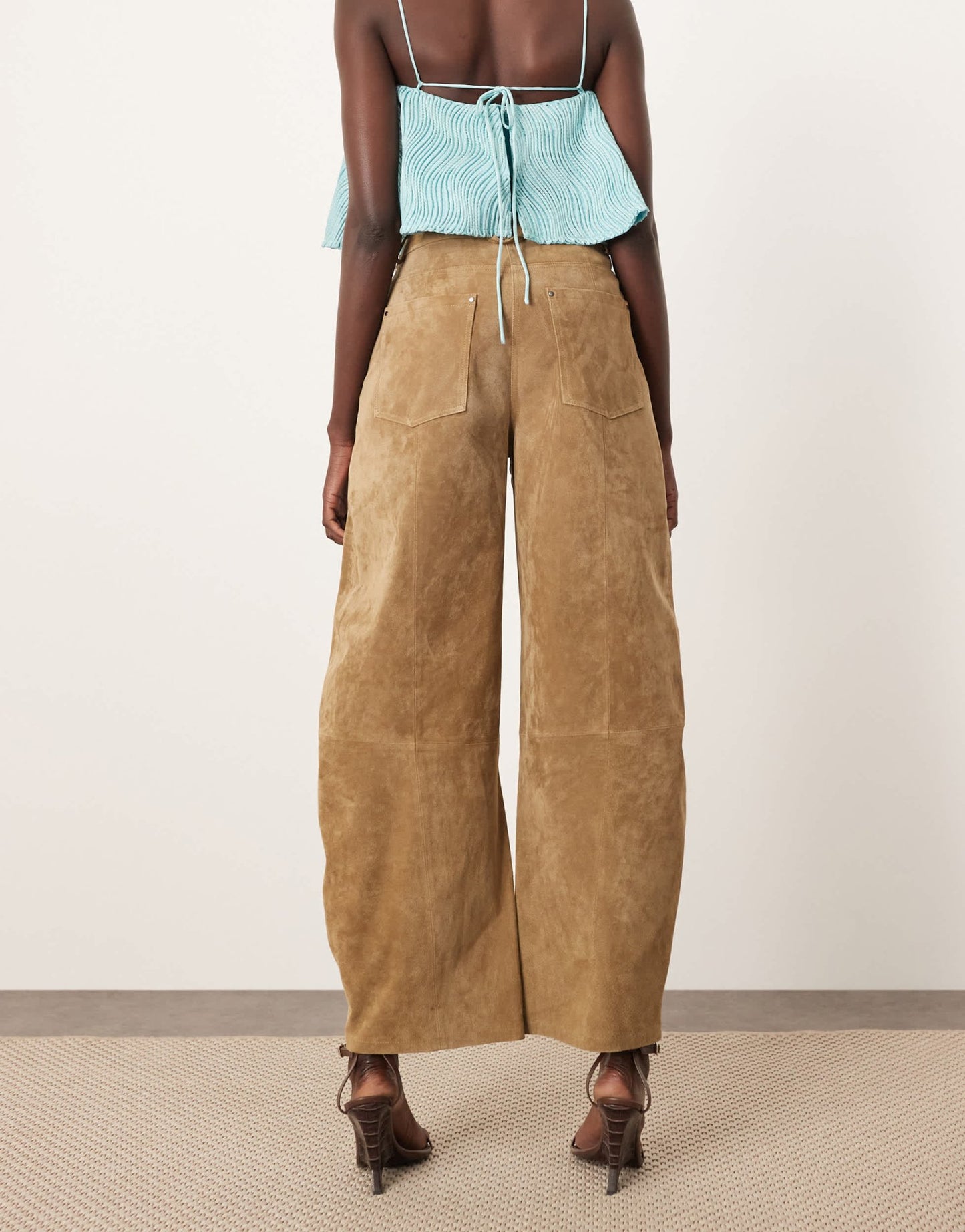 ARRANGE Sydney suede high waisted barrel trouser in tobacco - ASOS Sample Sale EU Store