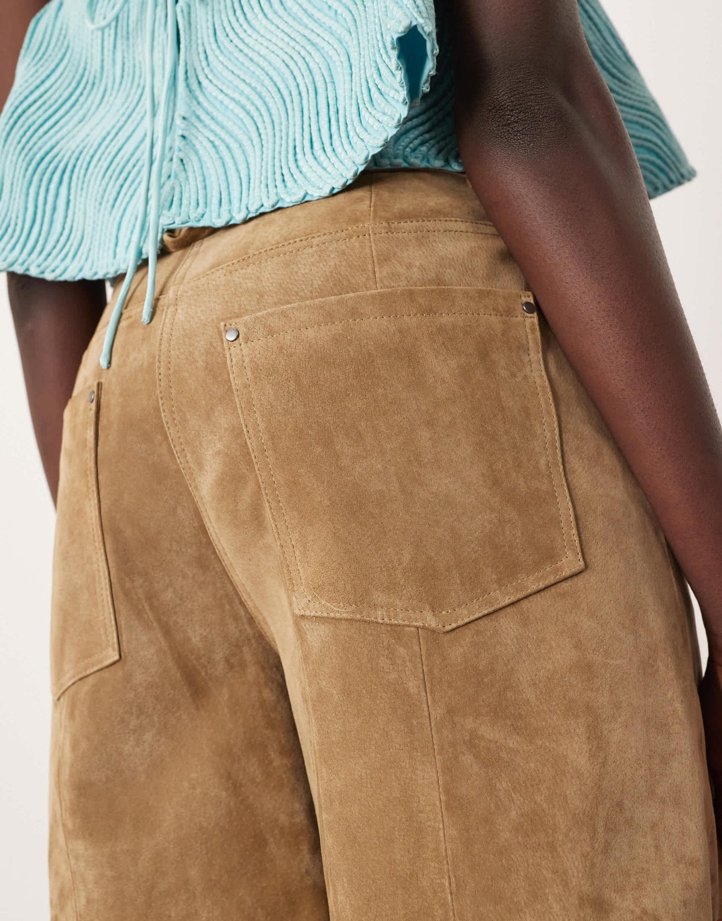 ARRANGE Sydney suede high waisted barrel trouser in tobacco - ASOS Sample Sale EU Store