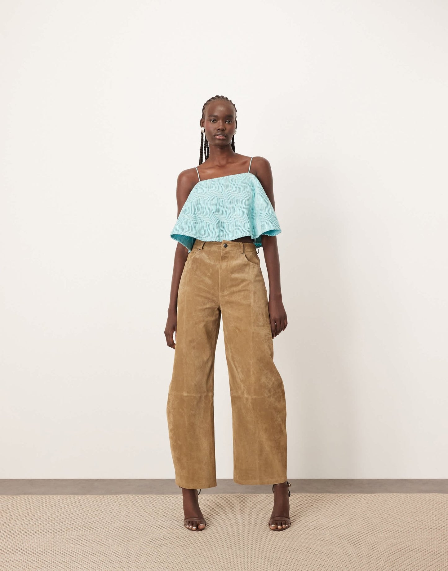 ARRANGE Sydney suede high waisted barrel trouser in tobacco - ASOS Sample Sale EU Store
