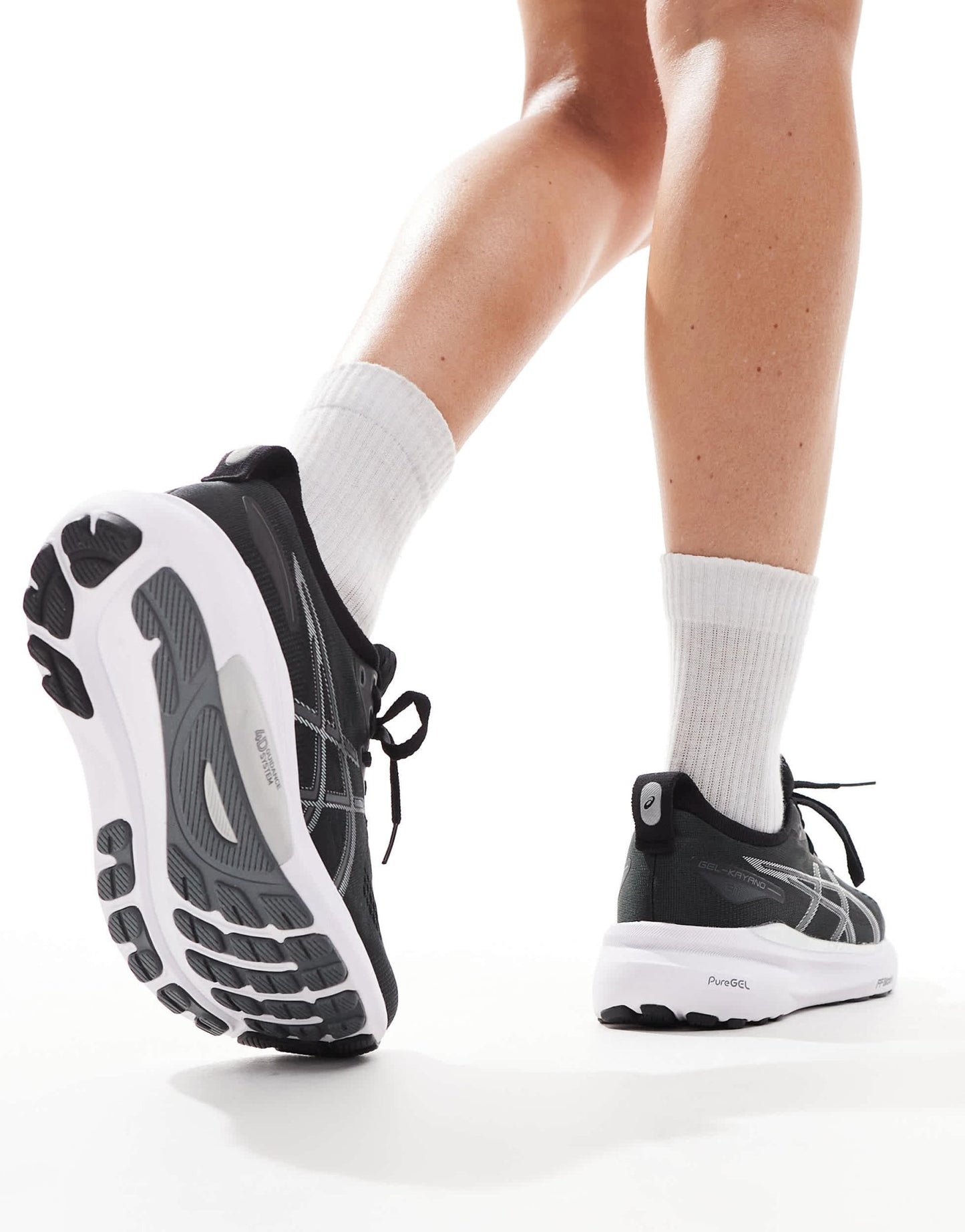 Asics Gel - Kayano 31 stability running trainers in black and silver - ASOS Sample Sale EU Store