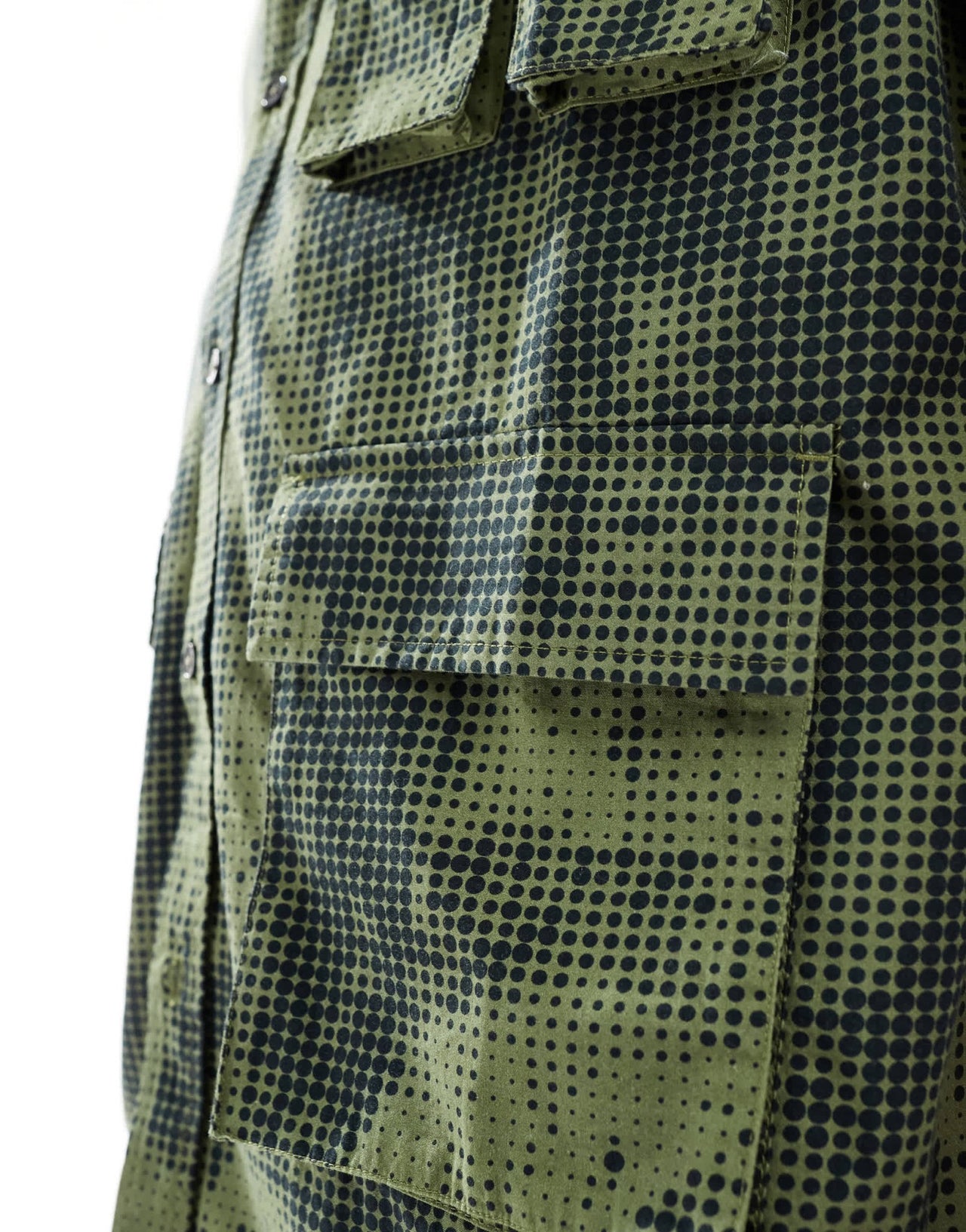 ASOS DESIGN 90s oversized shirt in pixel camo print with utility pockets - ASOS Sample Sale EU Store