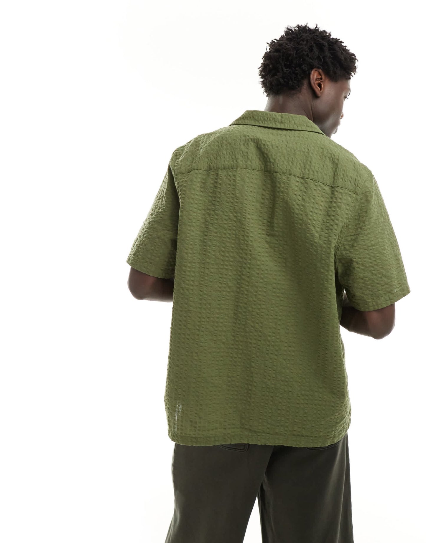 ASOS DESIGN 90s oversized short sleeve shirt in seersucker texture in khaki green - ASOS Sample Sale EU Store