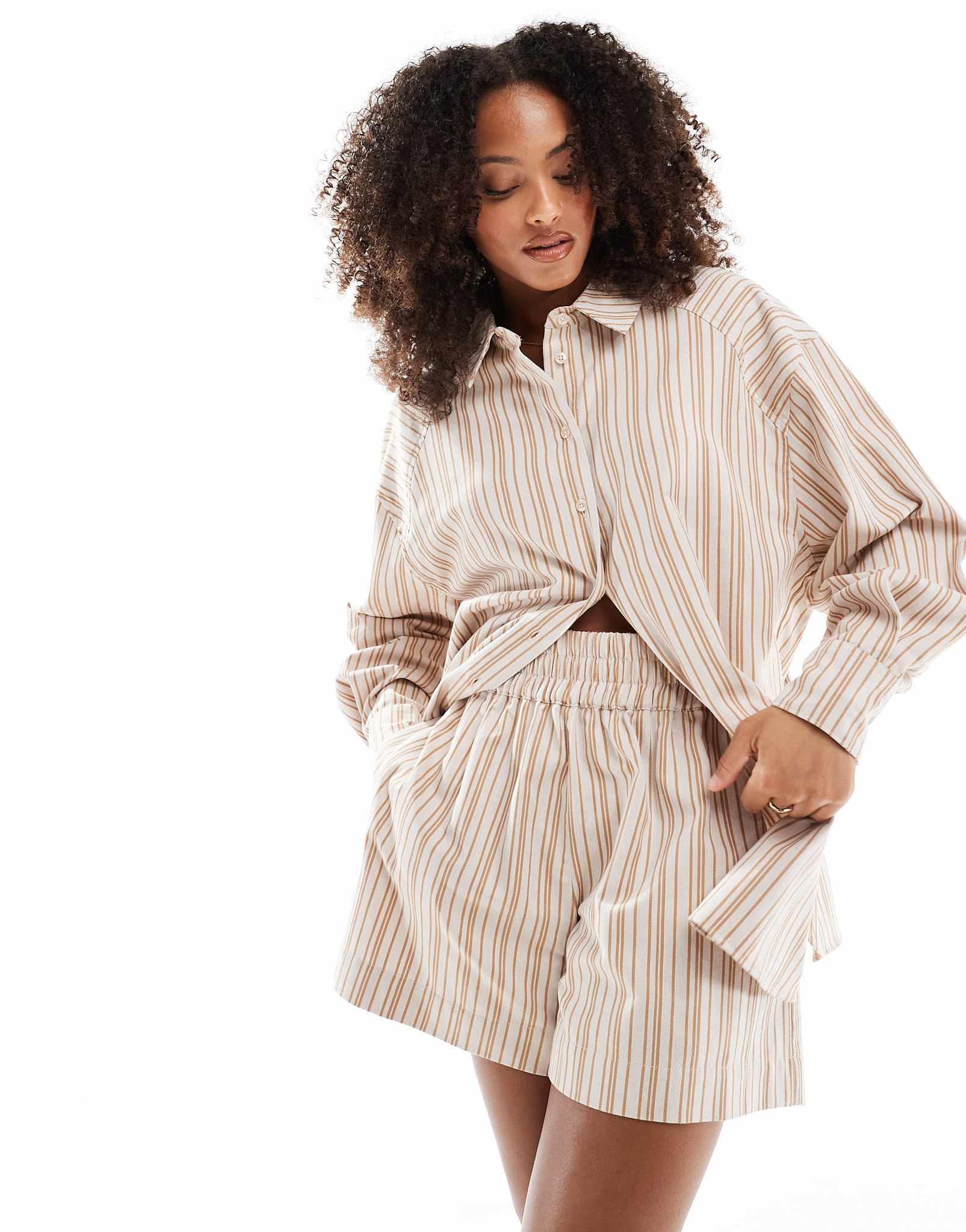 ASOS DESIGN A - line pull on short co - ord in brown stripe - ASOS Sample Sale EU Store