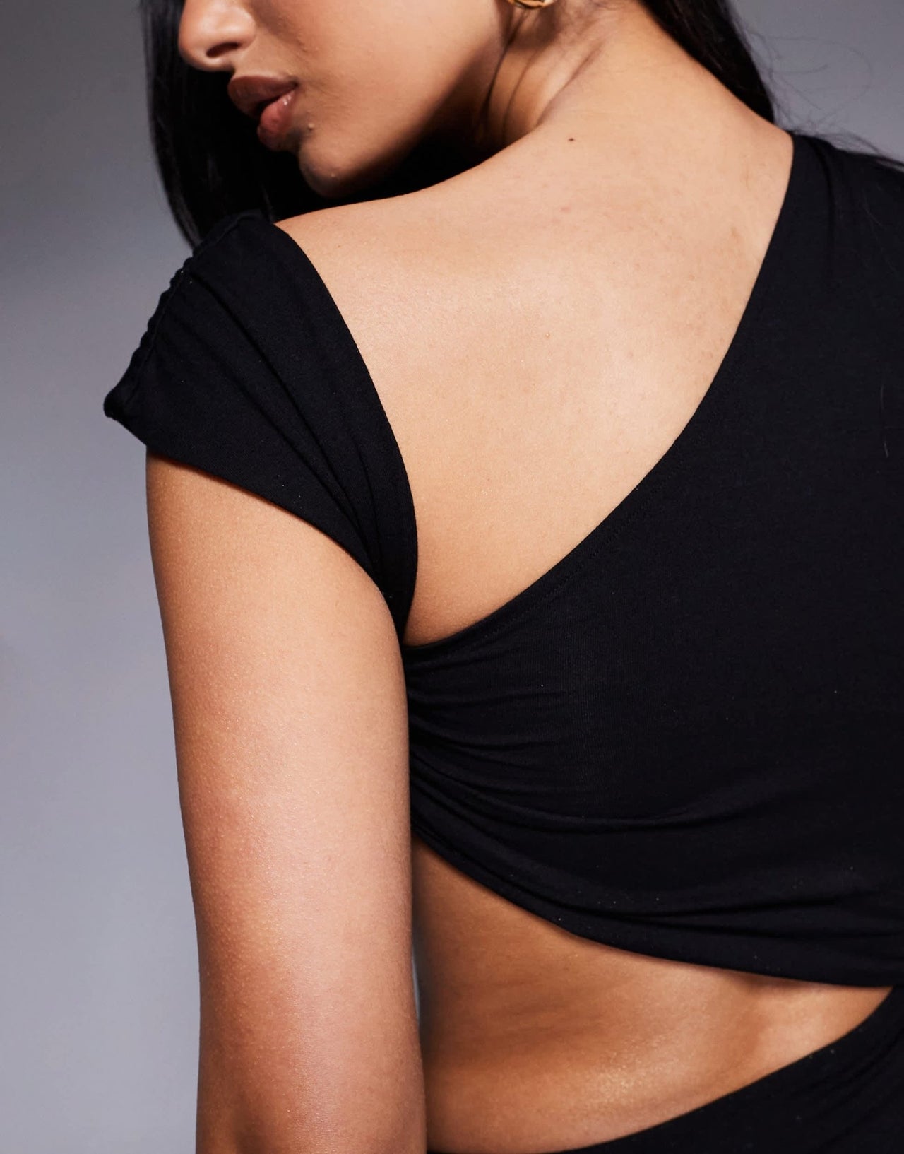 ASOS DESIGN asymmetric neckline midi dress with channelled strap detailing in black - ASOS Sample Sale EU Store