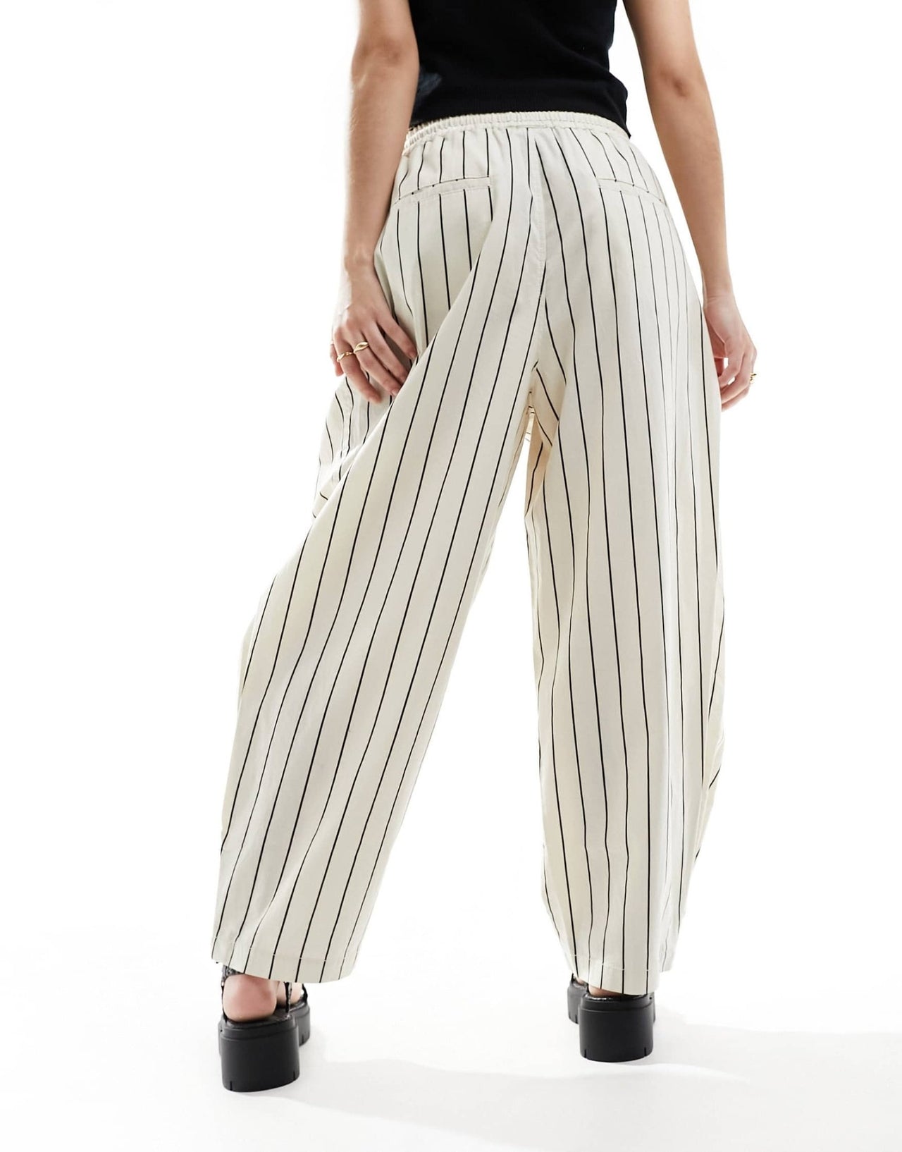 ASOS DESIGN baggy fit pull on with pleat hem detail in stripe - ASOS Sample Sale EU Store