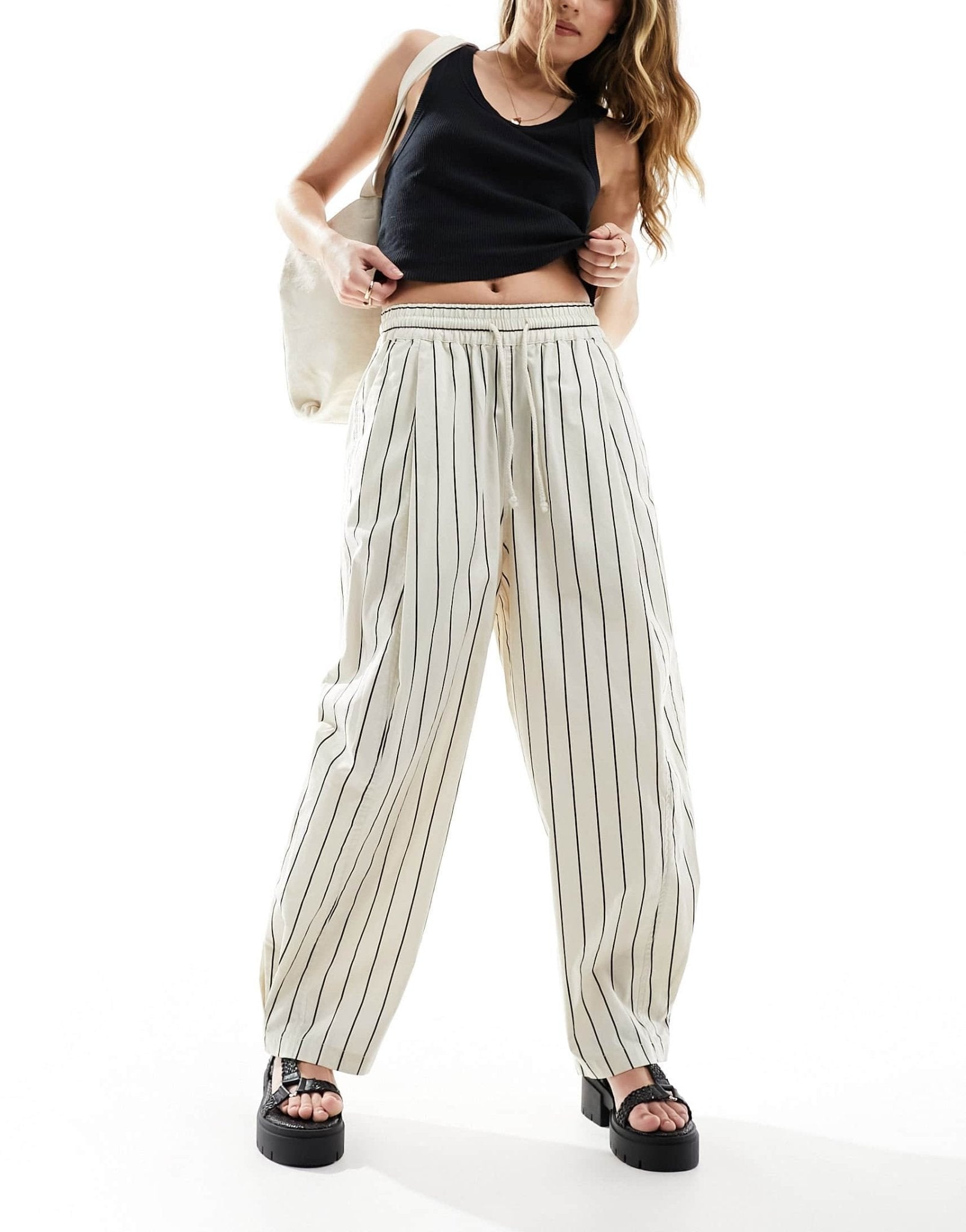 ASOS DESIGN baggy fit pull on with pleat hem detail in stripe - ASOS Sample Sale EU Store