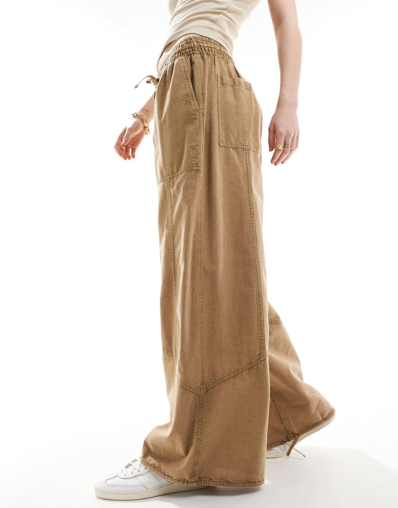 ASOS DESIGN baggy pull on trouser in washed sand - ASOS Sample Sale EU Store