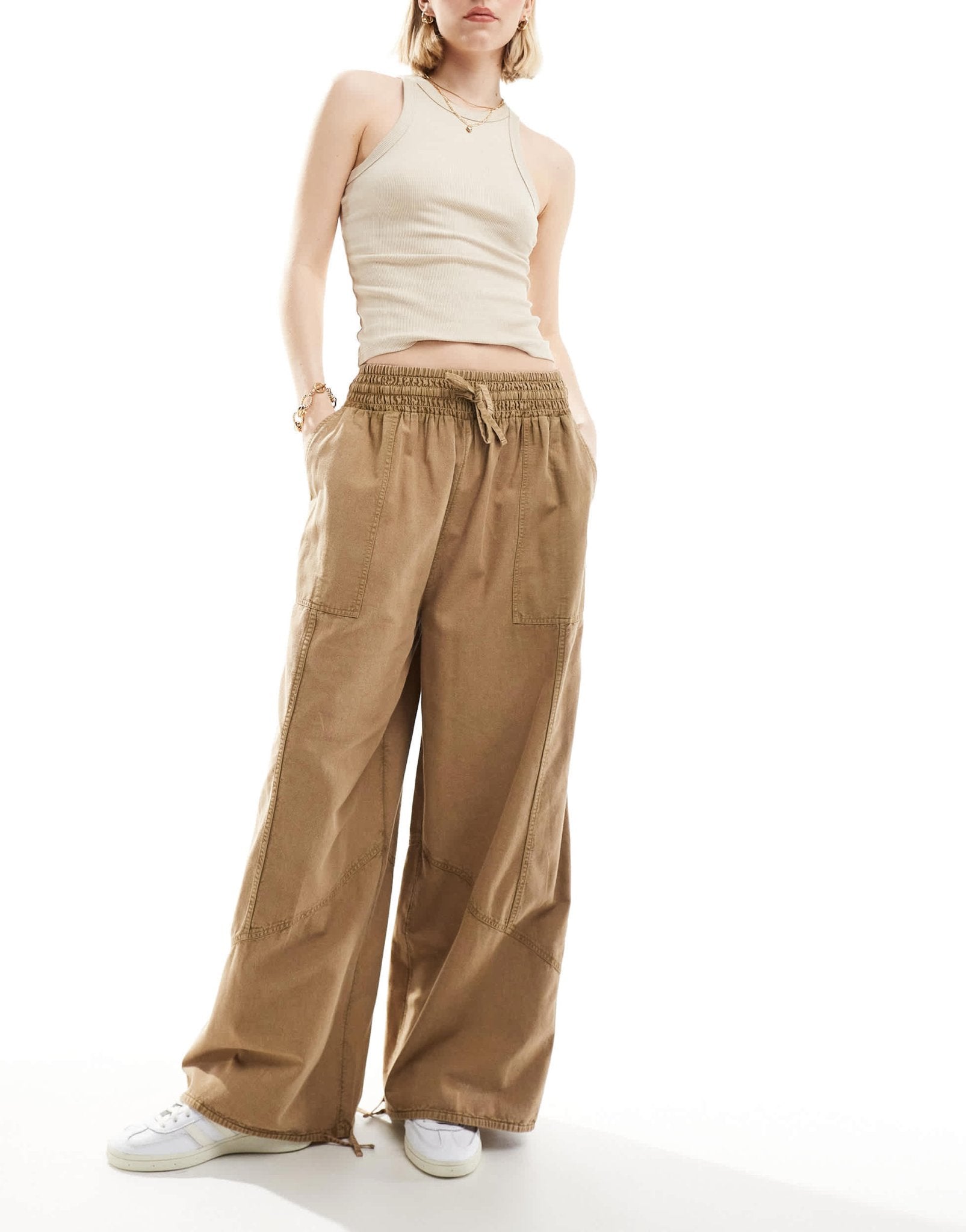ASOS DESIGN baggy pull on trouser in washed sand - ASOS Sample Sale EU Store