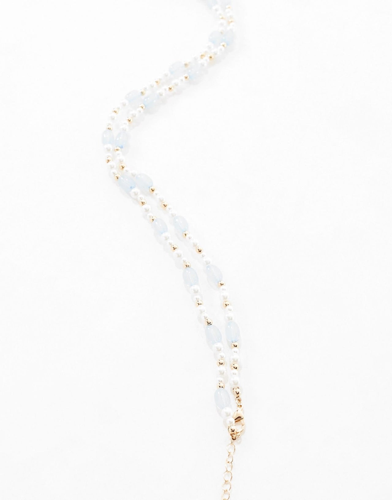 ASOS DESIGN belly chain in faux pearl and blue bead design - ASOS Sample Sale EU Store