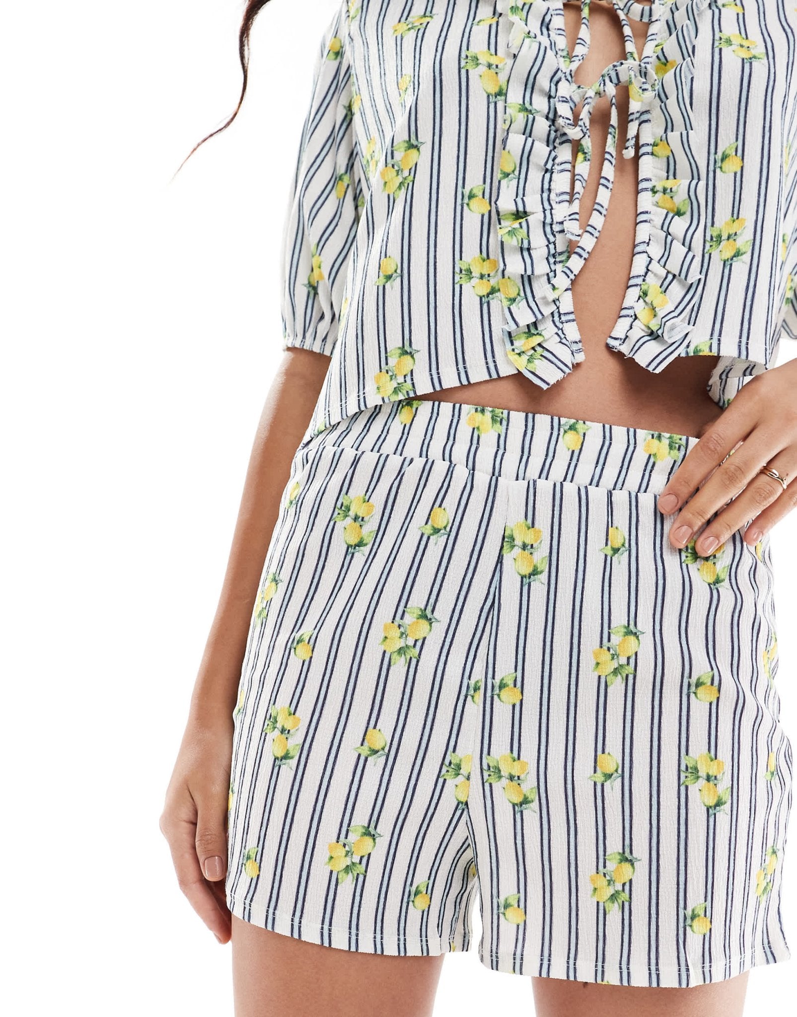 ASOS DESIGN boxer short co - ord in lemon and stripe print - ASOS Sample Sale EU Store