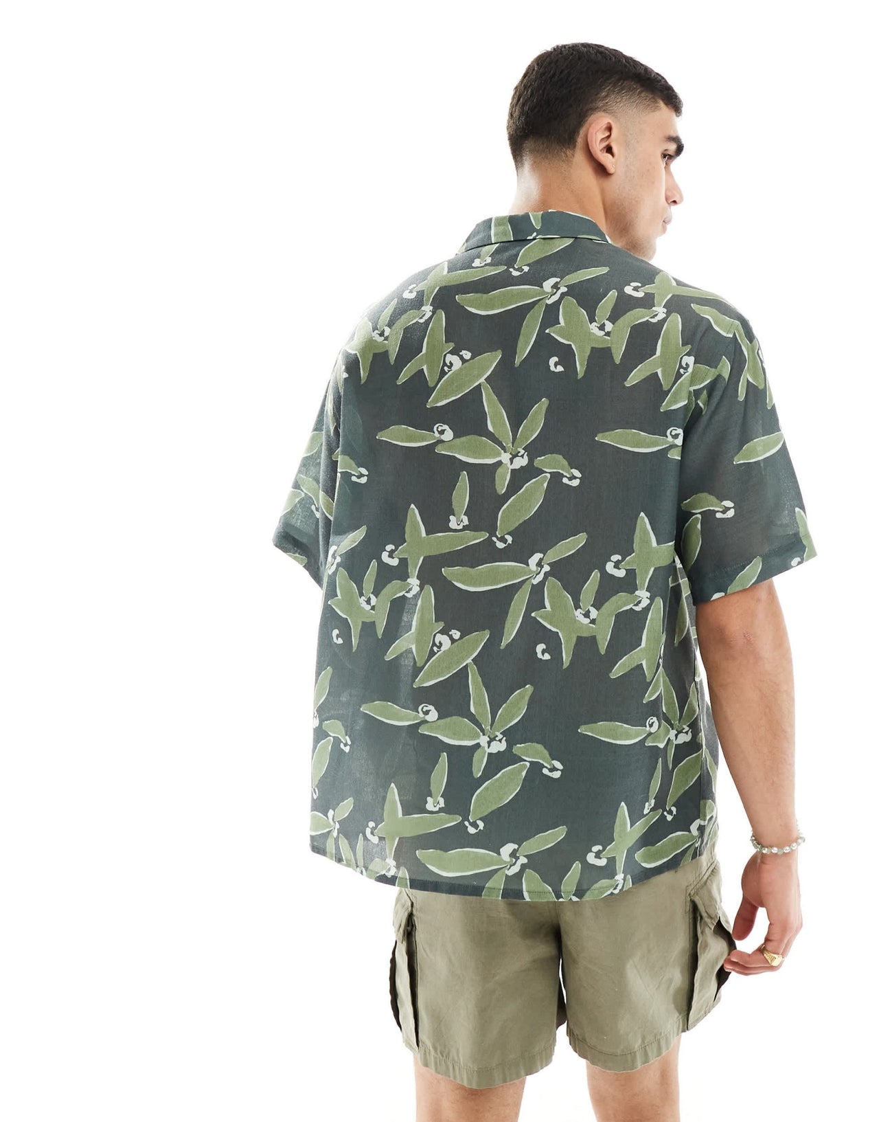 ASOS DESIGN boxy oversized revere shirt in leaf print - ASOS Sample Sale EU Store