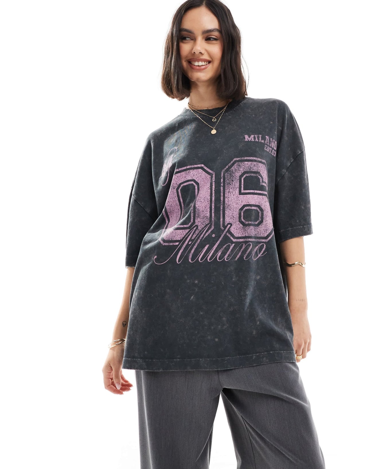 ASOS DESIGN boyfriend fit t-shirt with milano 06 graphic in washed charcoal - ASOS Sample Sale EU Store