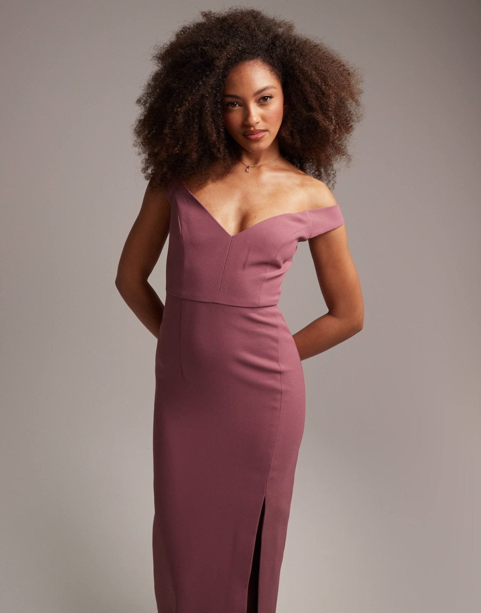 ASOS DESIGN Bridesmaid crepe bardot column maxi dress with split in orchid - ASOS Sample Sale EU Store