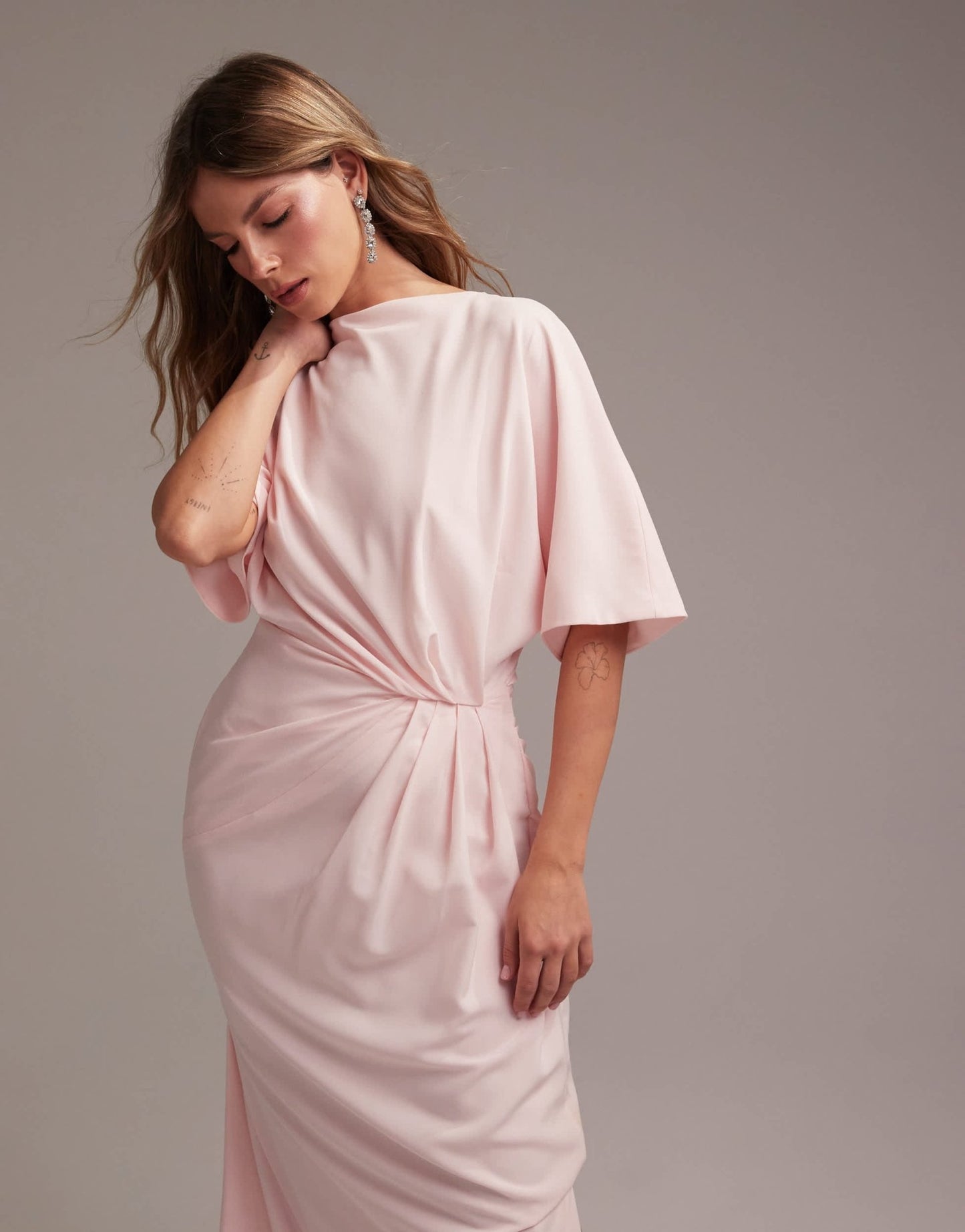 ASOS DESIGN Bridesmaids slash neck crepe t-shirt sleeve minimal drape maxi dress in soft pink - ASOS Sample Sale EU Store