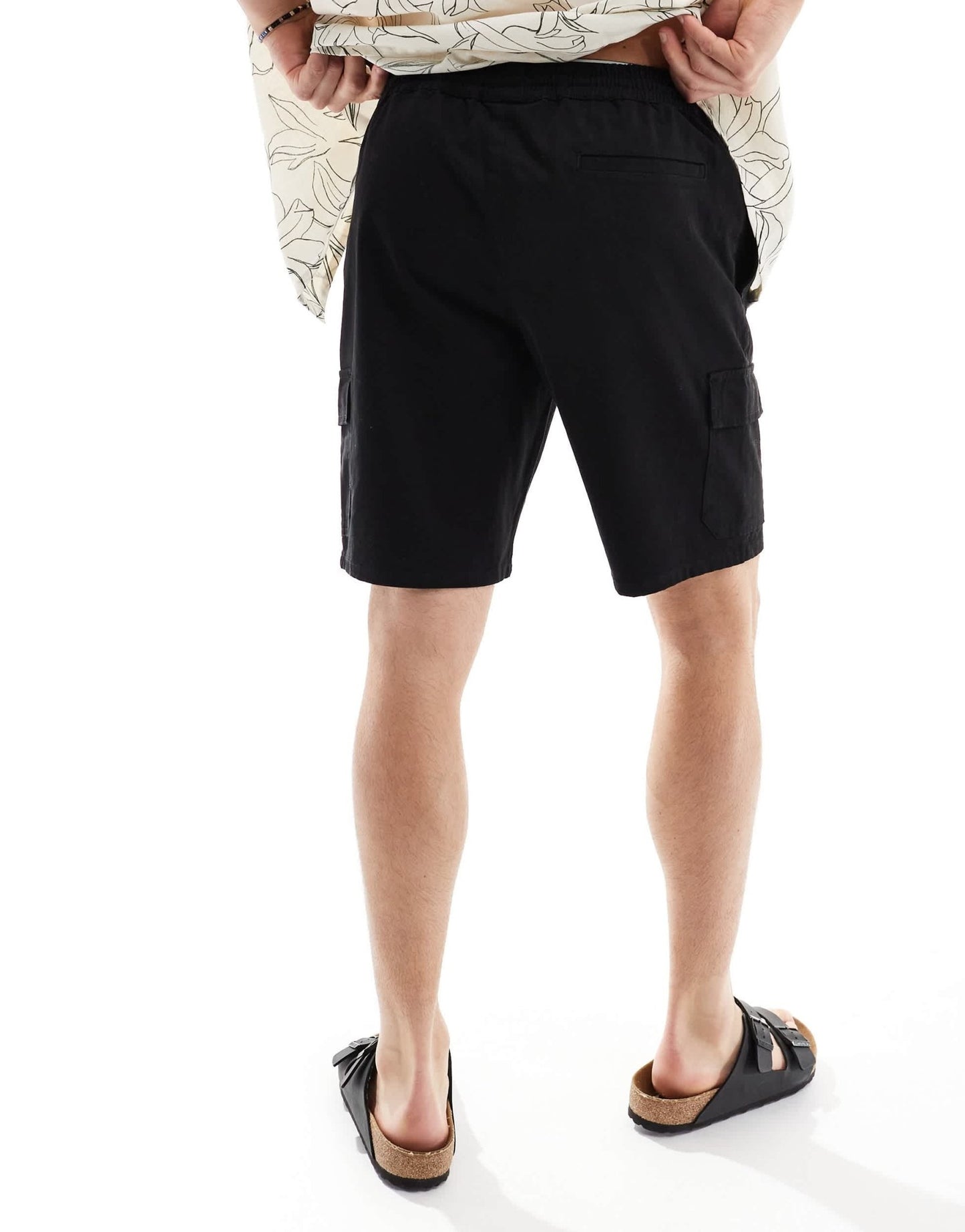 ASOS DESIGN cargo short in regular length in black - ASOS Sample Sale EU Store