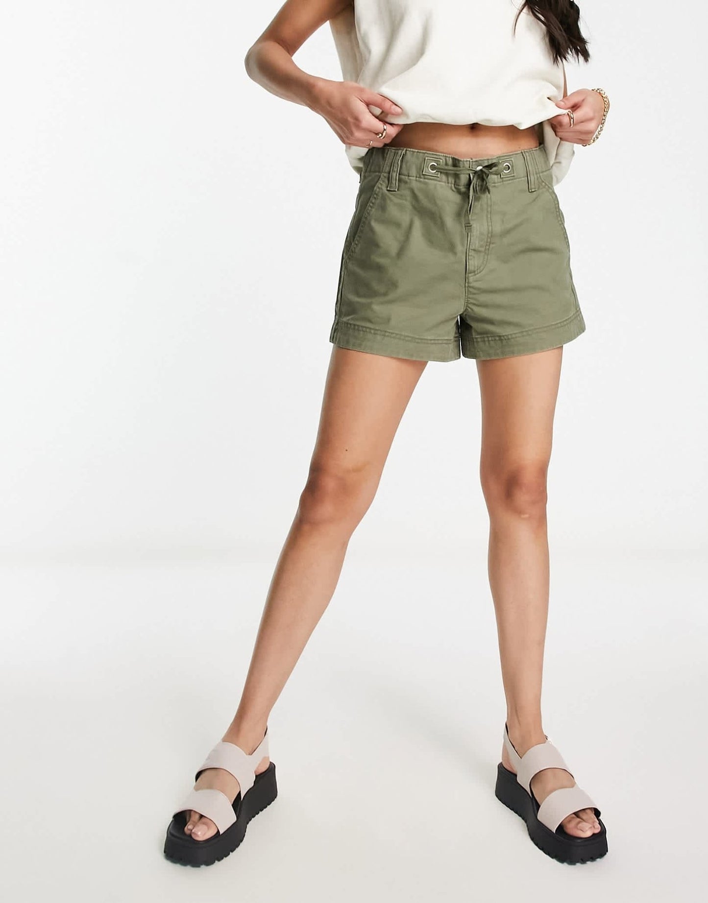 ASOS DESIGN cargo shorts in khaki - ASOS Sample Sale EU Store
