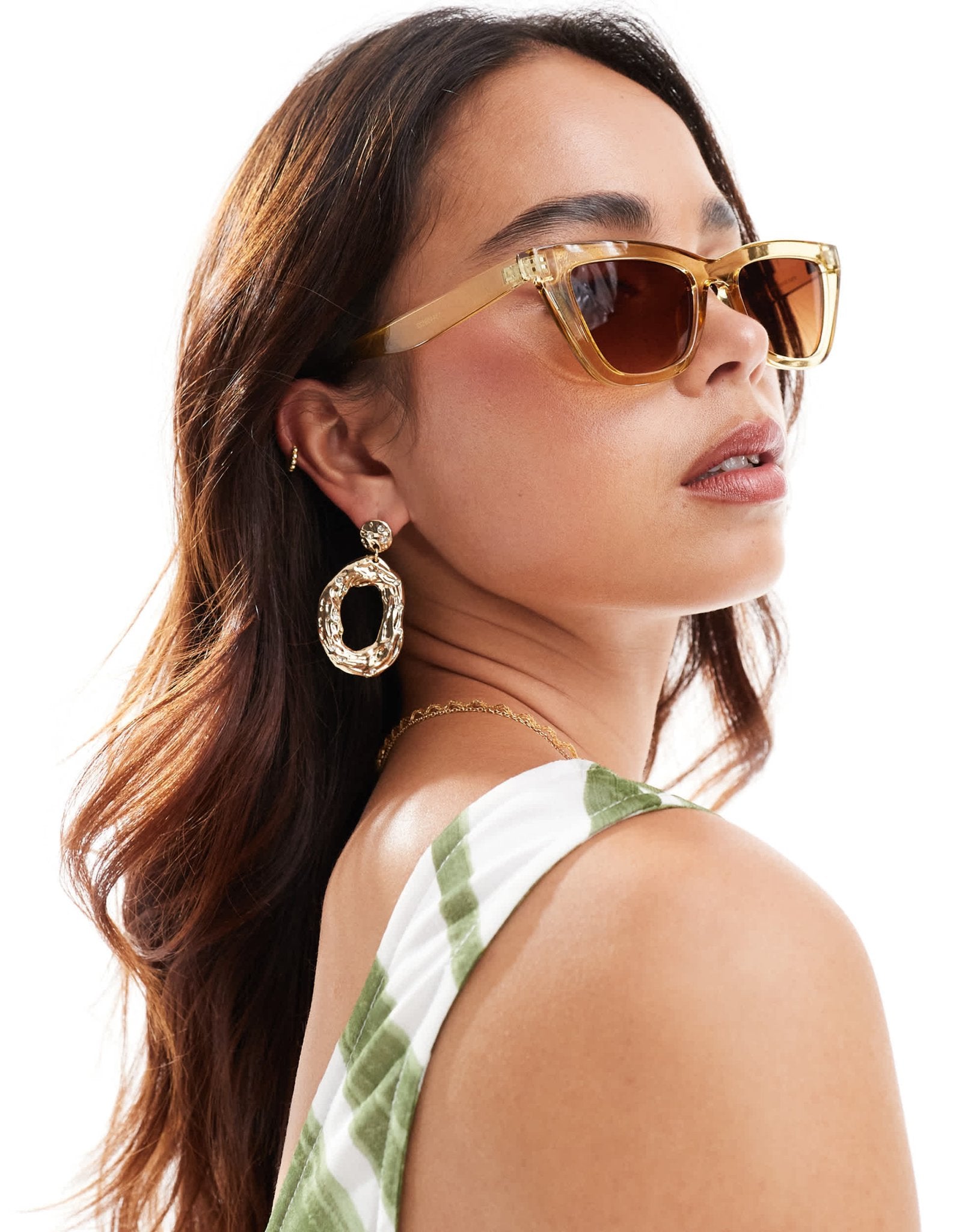 ASOS DESIGN cat eye sunglasses in crystal brown - ASOS Sample Sale EU Store