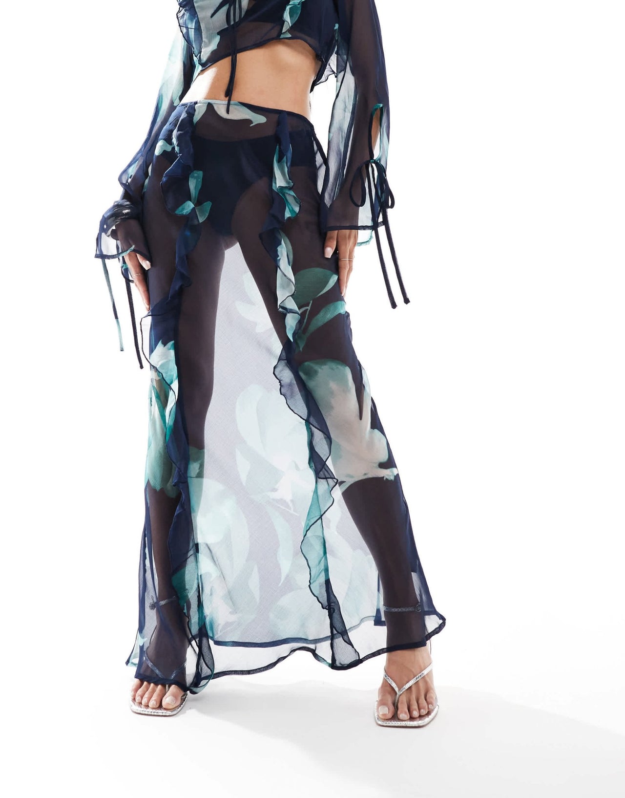 ASOS DESIGN chiffon maxi skirt co - ord in blue abstract floral print - ASOS Sample Sale EU Store