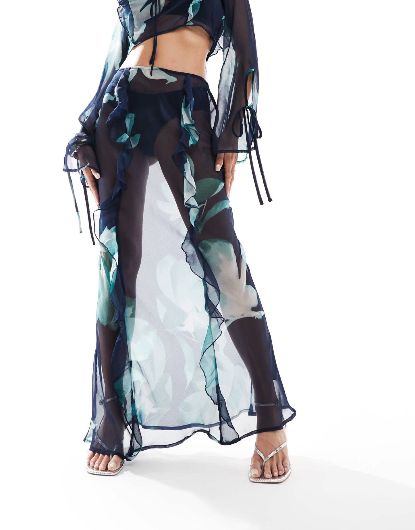 ASOS DESIGN chiffon maxi skirt co - ord in blue abstract floral print - ASOS Sample Sale EU Store