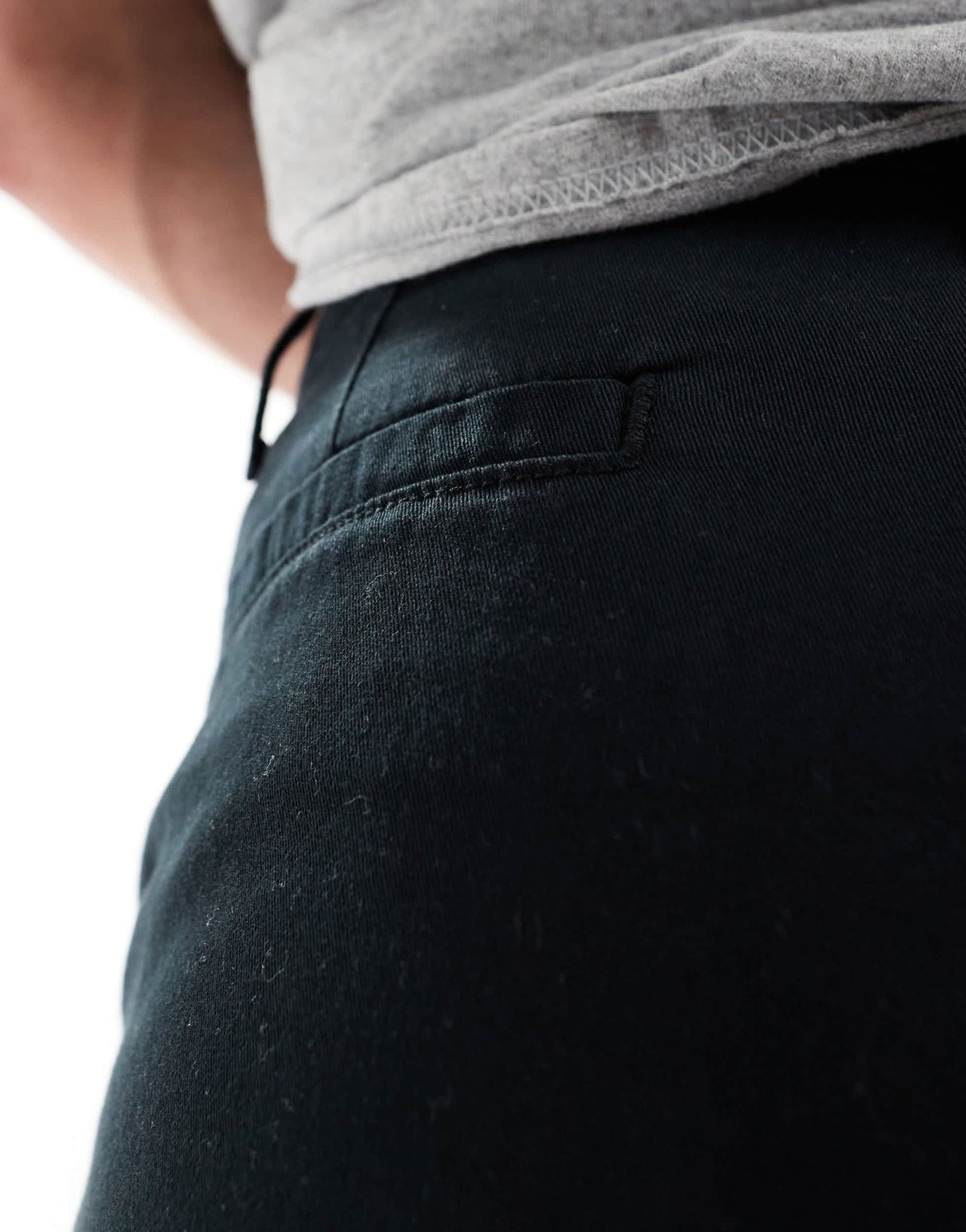 ASOS DESIGN chino short in black - ASOS Sample Sale EU Store