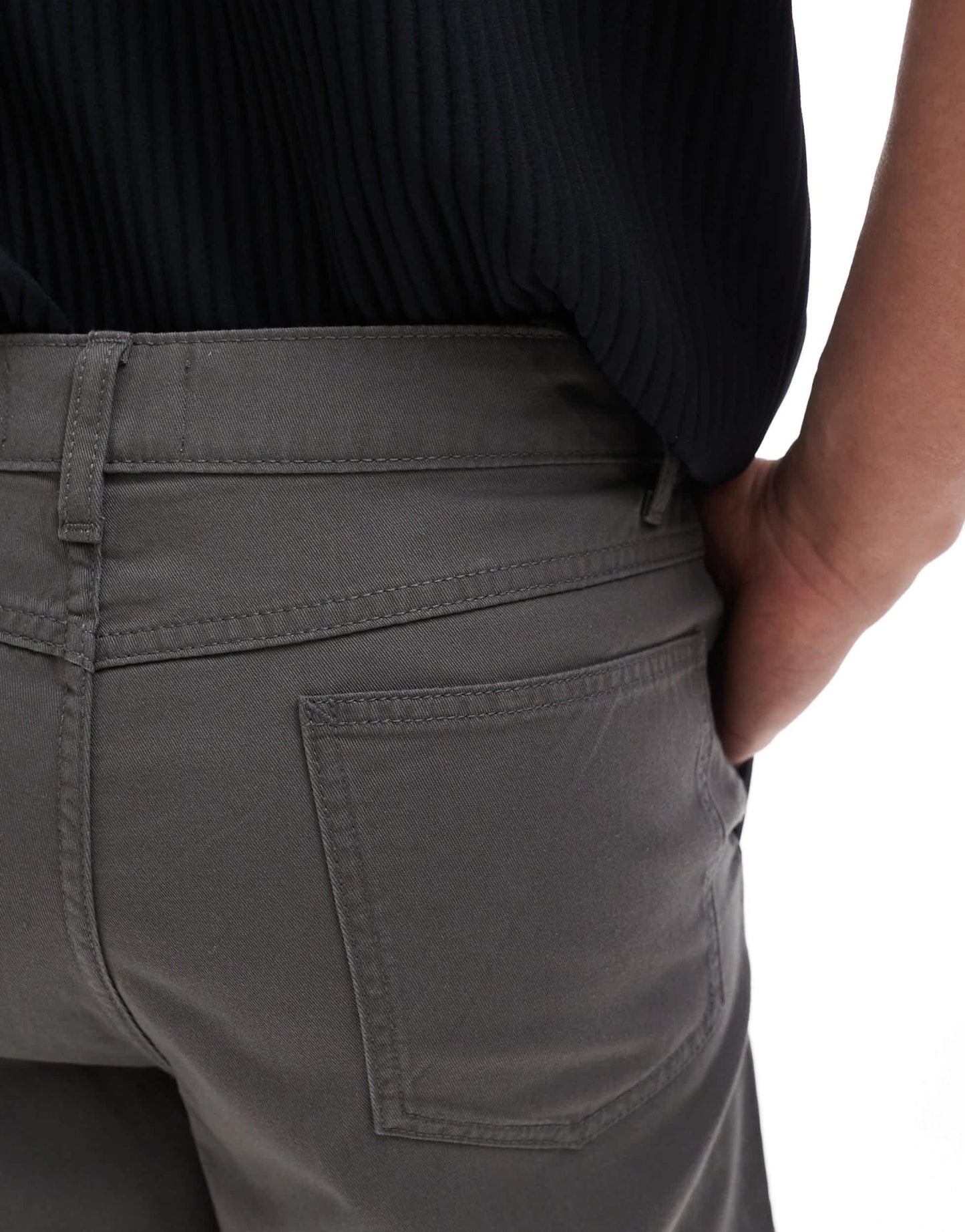 ASOS DESIGN chino short in charcoal - ASOS Sample Sale EU Store
