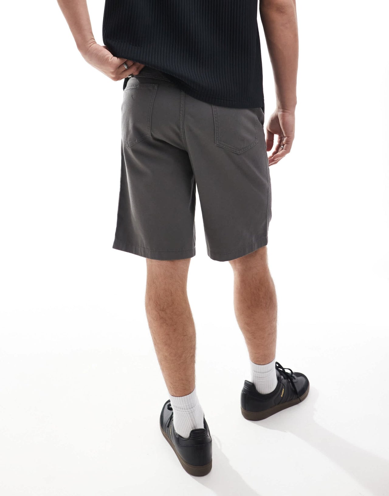 ASOS DESIGN chino short in charcoal - ASOS Sample Sale EU Store
