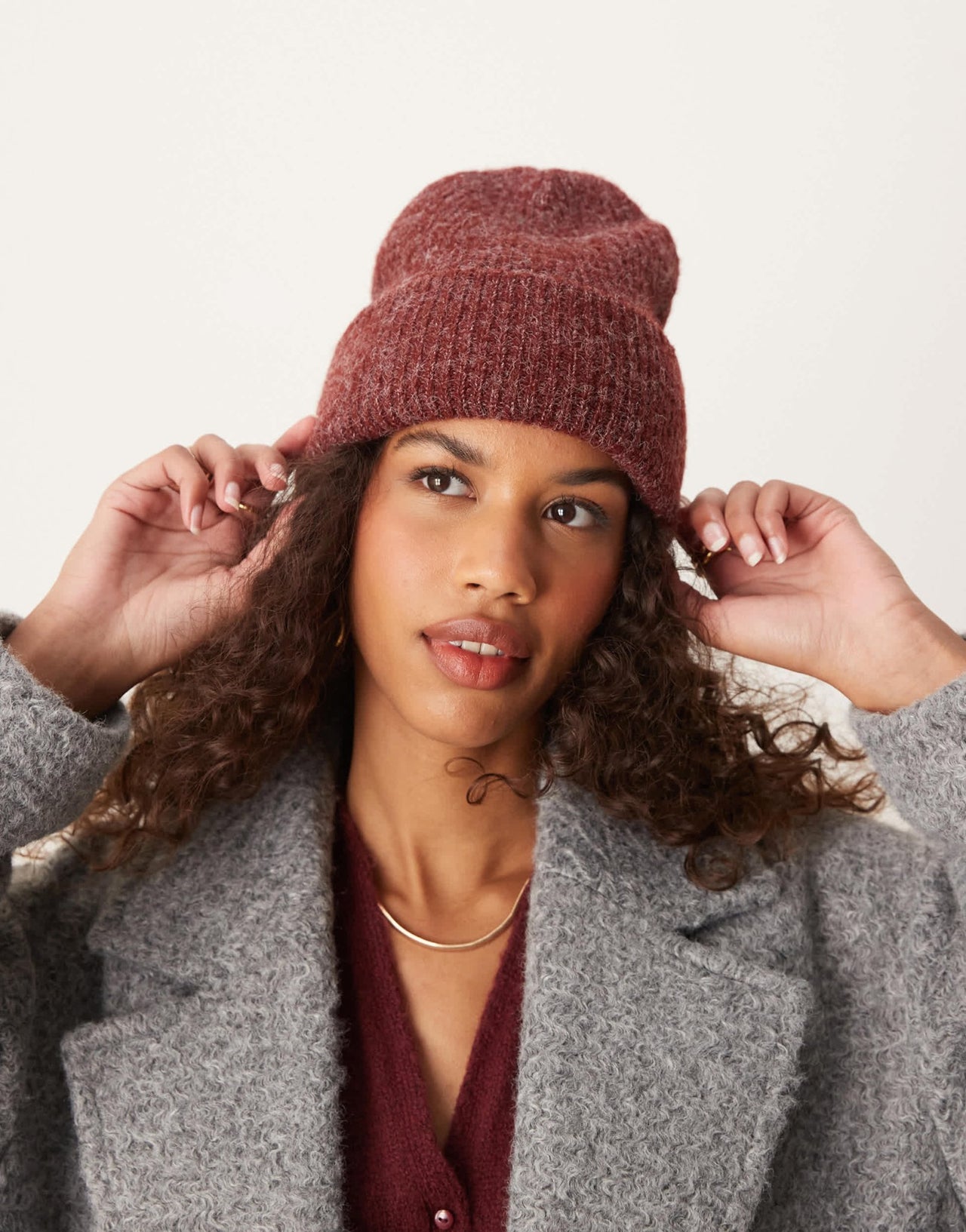 ASOS DESIGN chunky double roll beanie in burgundy - ASOS Sample Sale EU Store