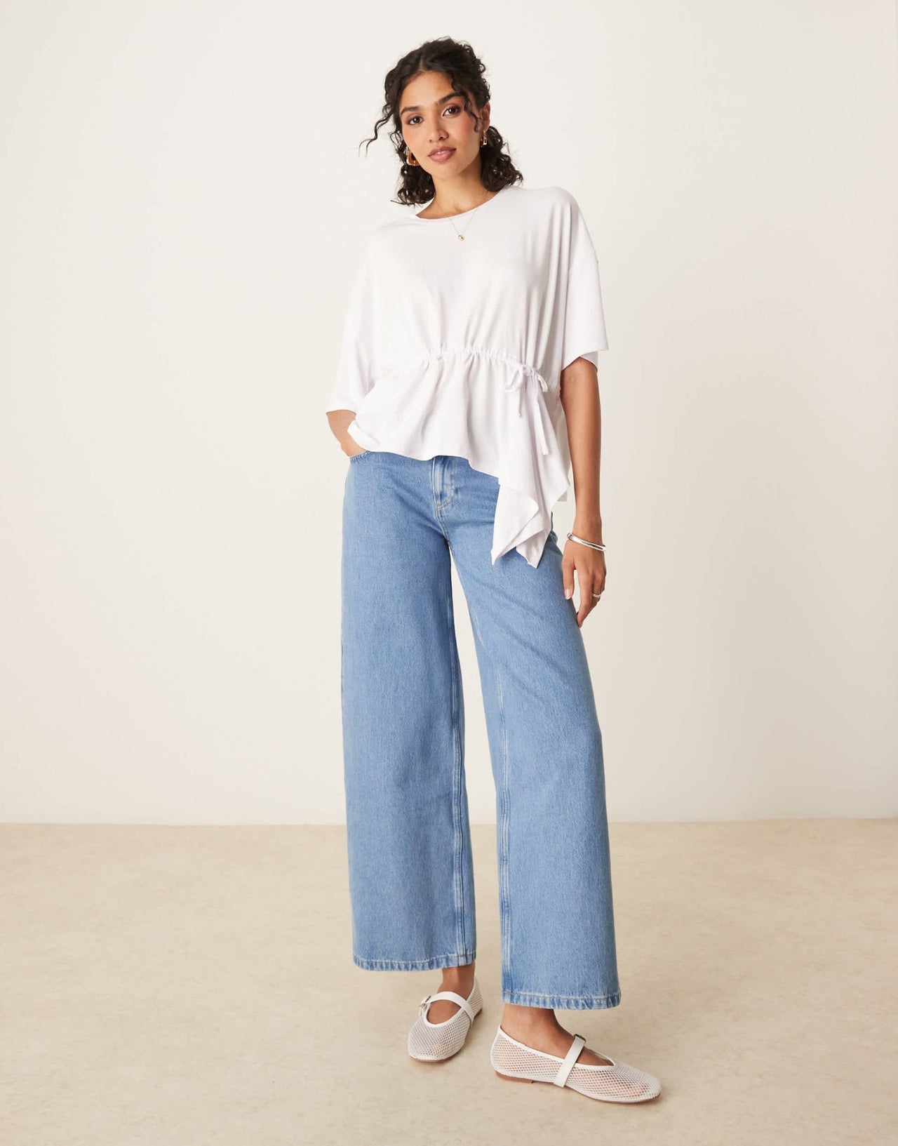 ASOS DESIGN cinched elastic hanky hem t shirt in white - ASOS Sample Sale EU Store