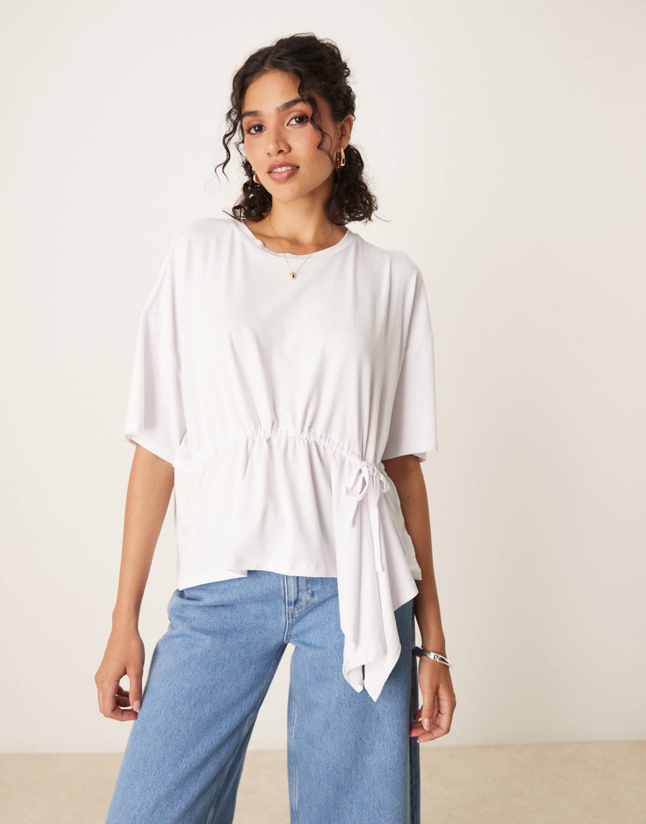 ASOS DESIGN cinched elastic hanky hem t shirt in white - ASOS Sample Sale EU Store