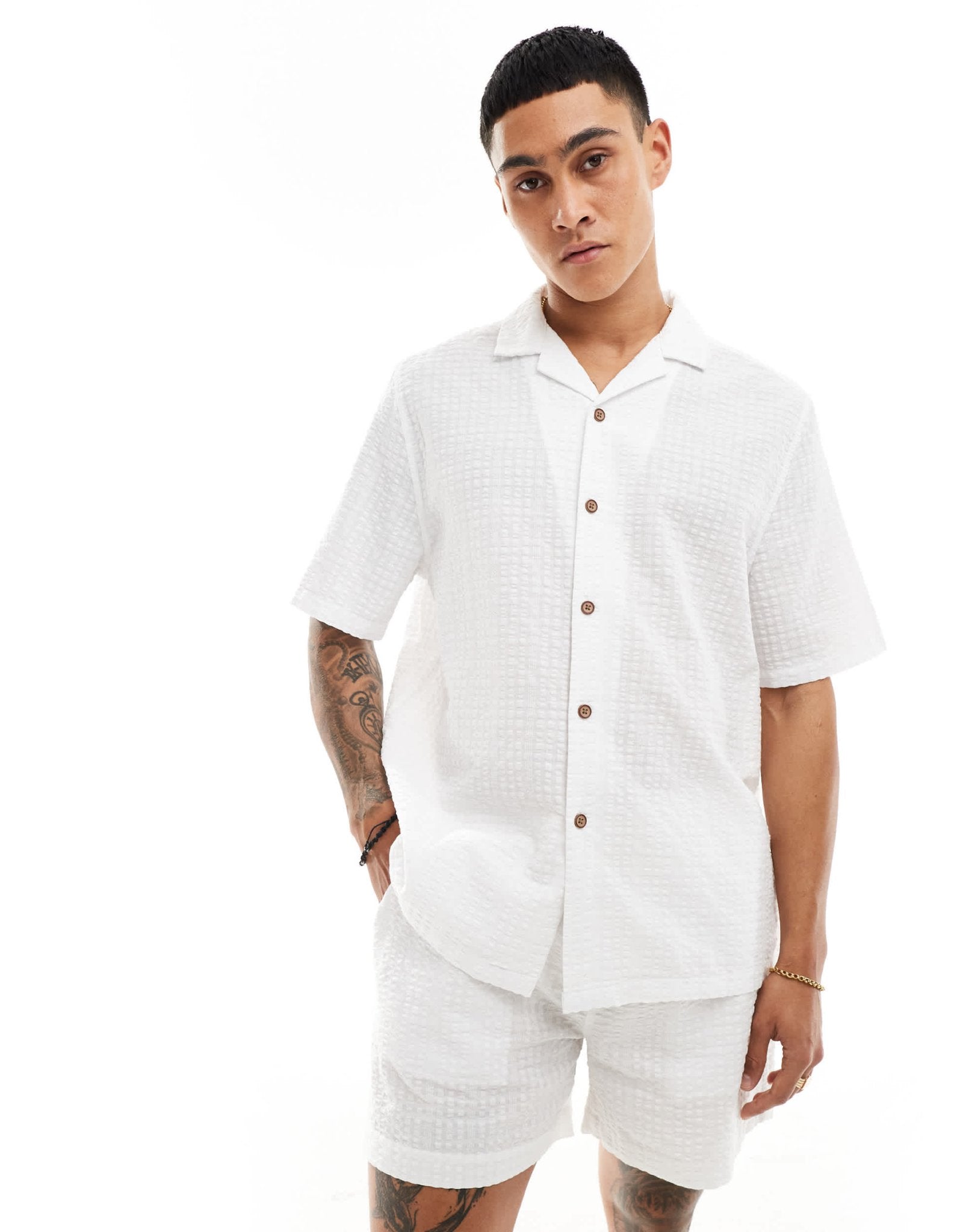 ASOS DESIGN co - ord 90s oversized short sleeve shirt in seersucker texture in white - ASOS Sample Sale EU Store