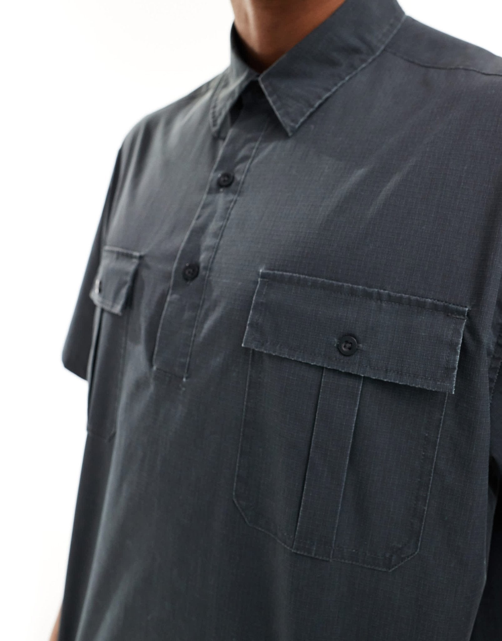 ASOS DESIGN co - ord overhead shirt with cargo pockets in charcoal - ASOS Sample Sale EU Store