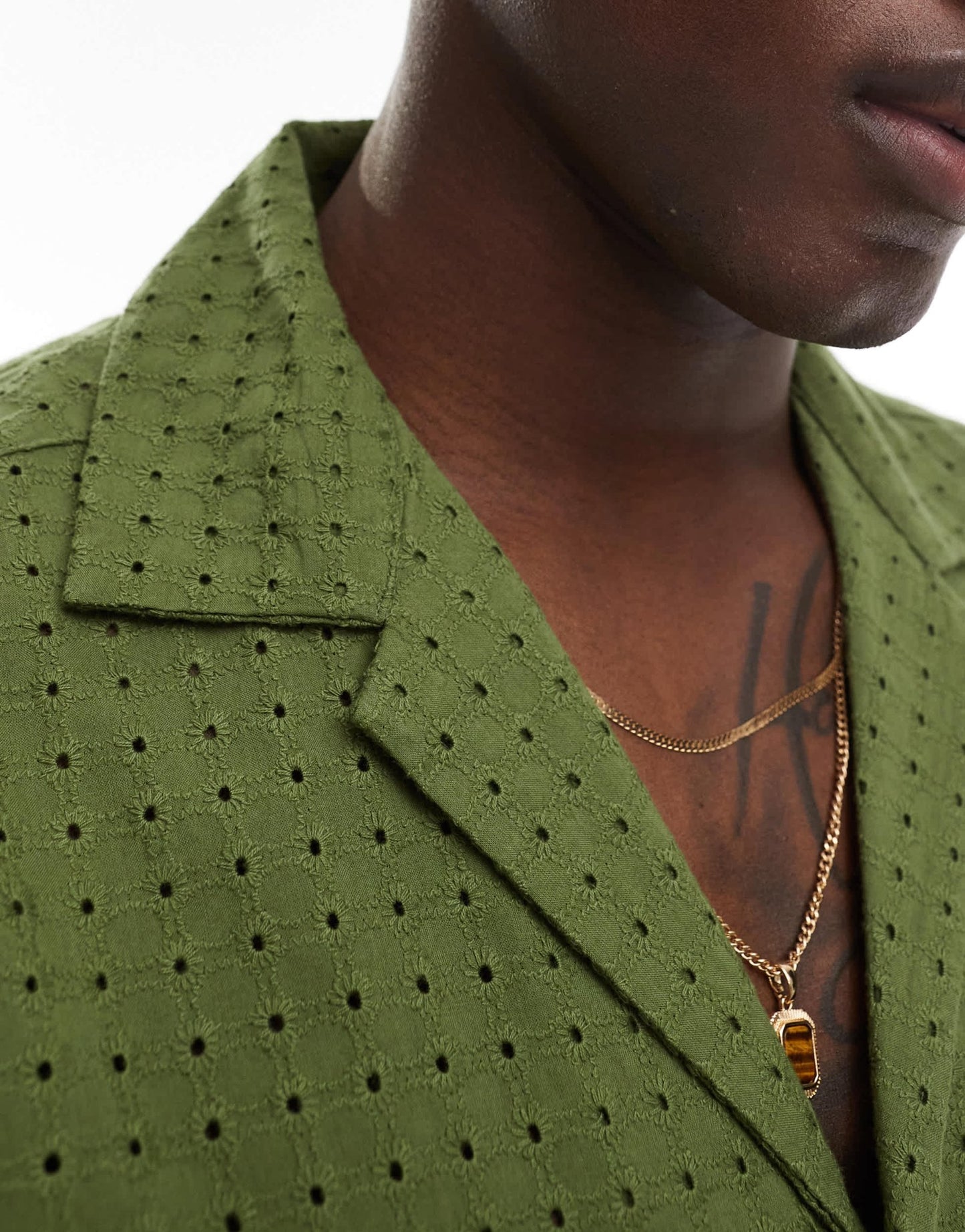 ASOS DESIGN co - ord short sleeve relaxed fit revere collar broderie shirt in khaki green - ASOS Sample Sale EU Store