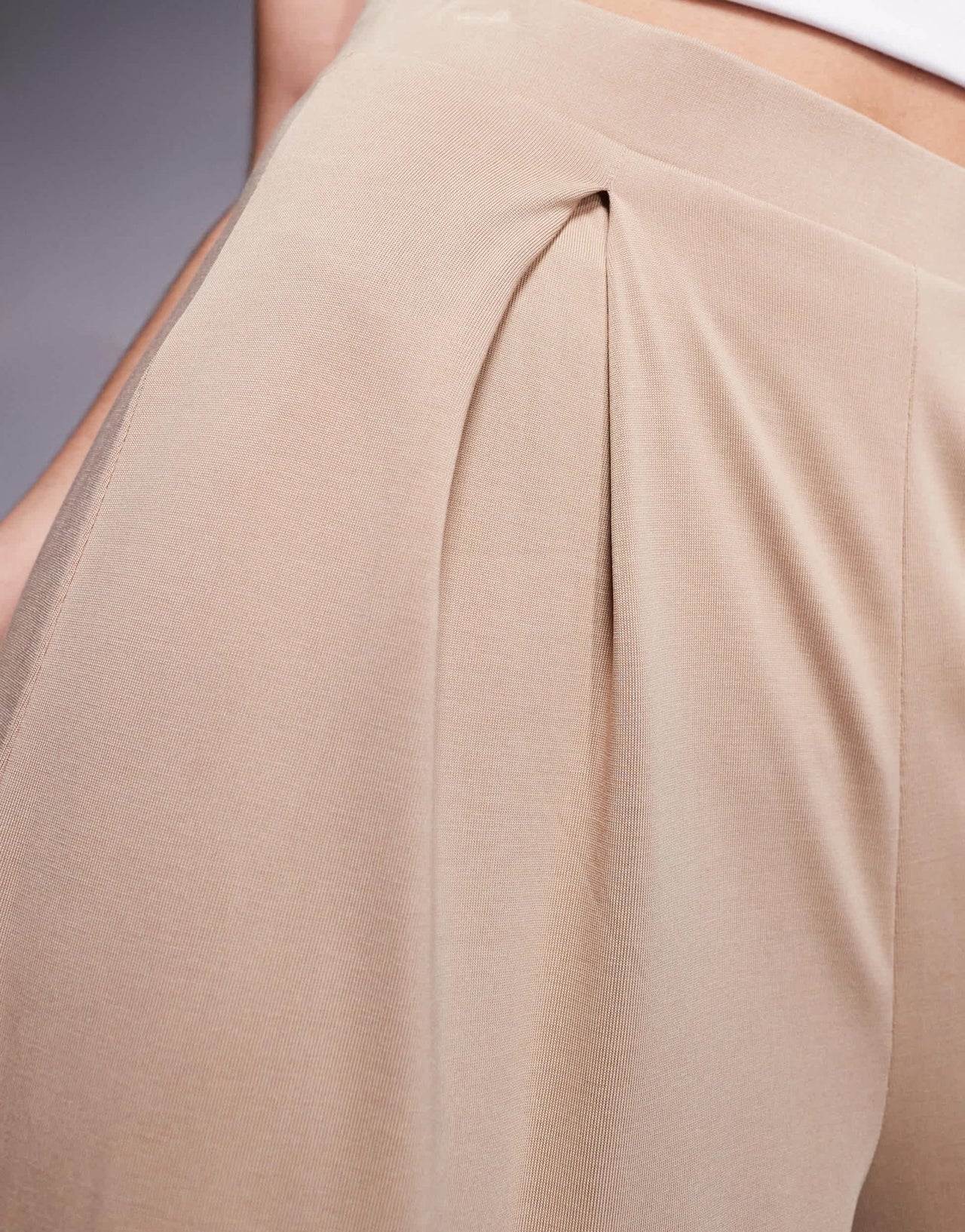 ASOS DESIGN co - ord soft handle pleated wide leg trousers in stone - ASOS Sample Sale EU Store