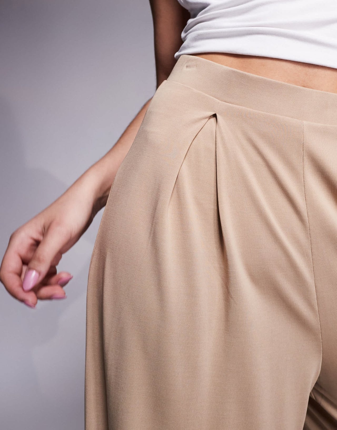 ASOS DESIGN co - ord soft handle pleated wide leg trousers in stone - ASOS Sample Sale EU Store
