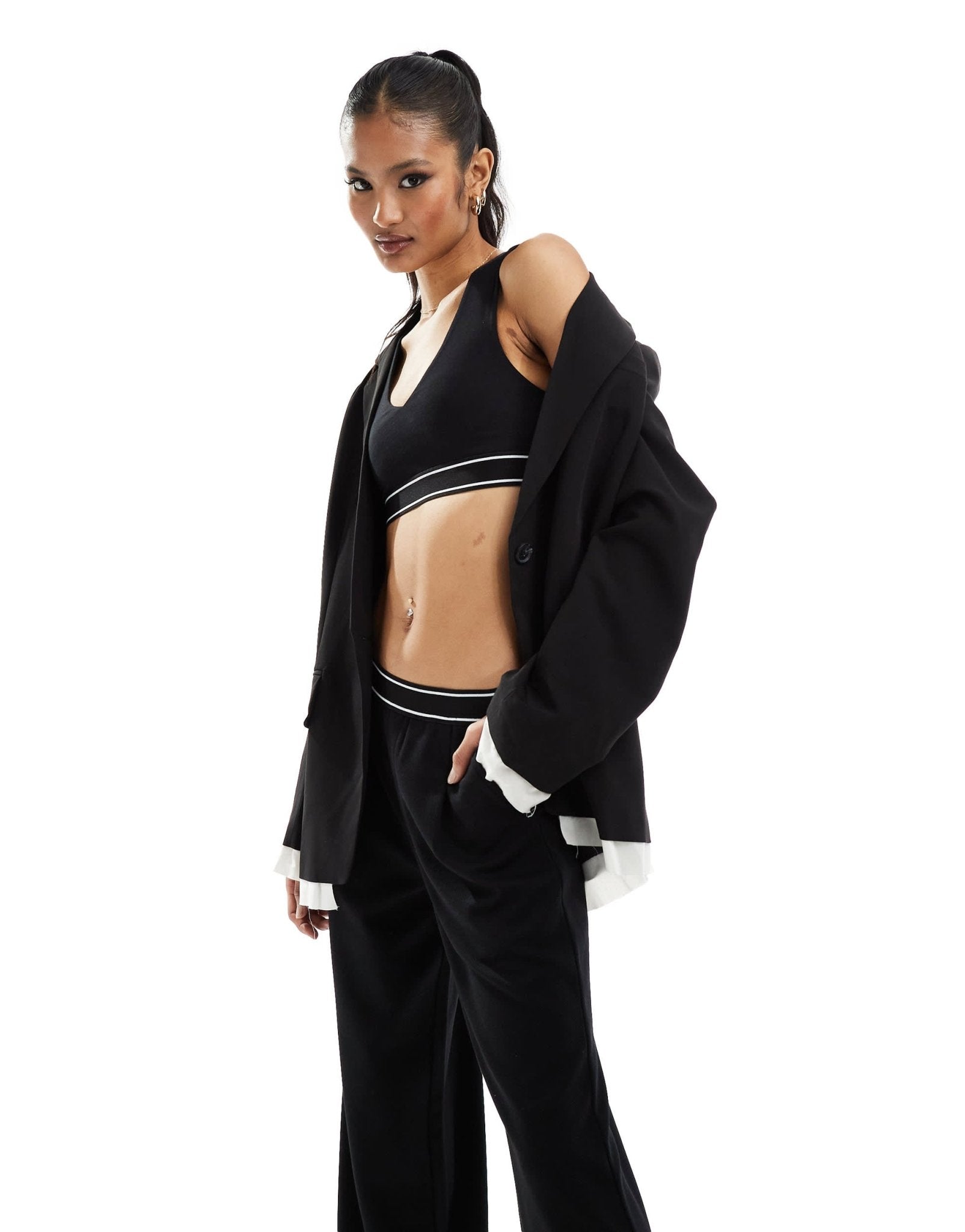 ASOS DESIGN co - ord v neck crop top with elastic hem trim in black - ASOS Sample Sale EU Store
