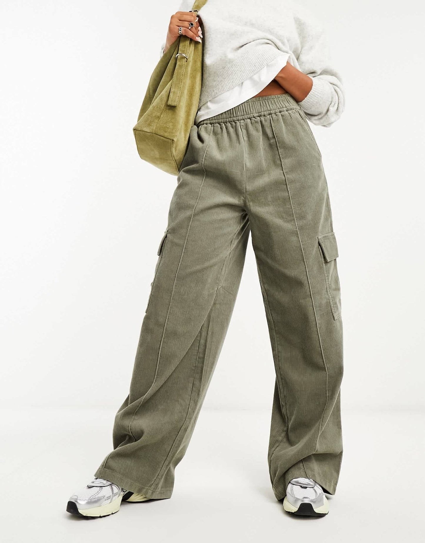 ASOS DESIGN cord pull on cargo trouser in khaki - ASOS Sample Sale EU Store