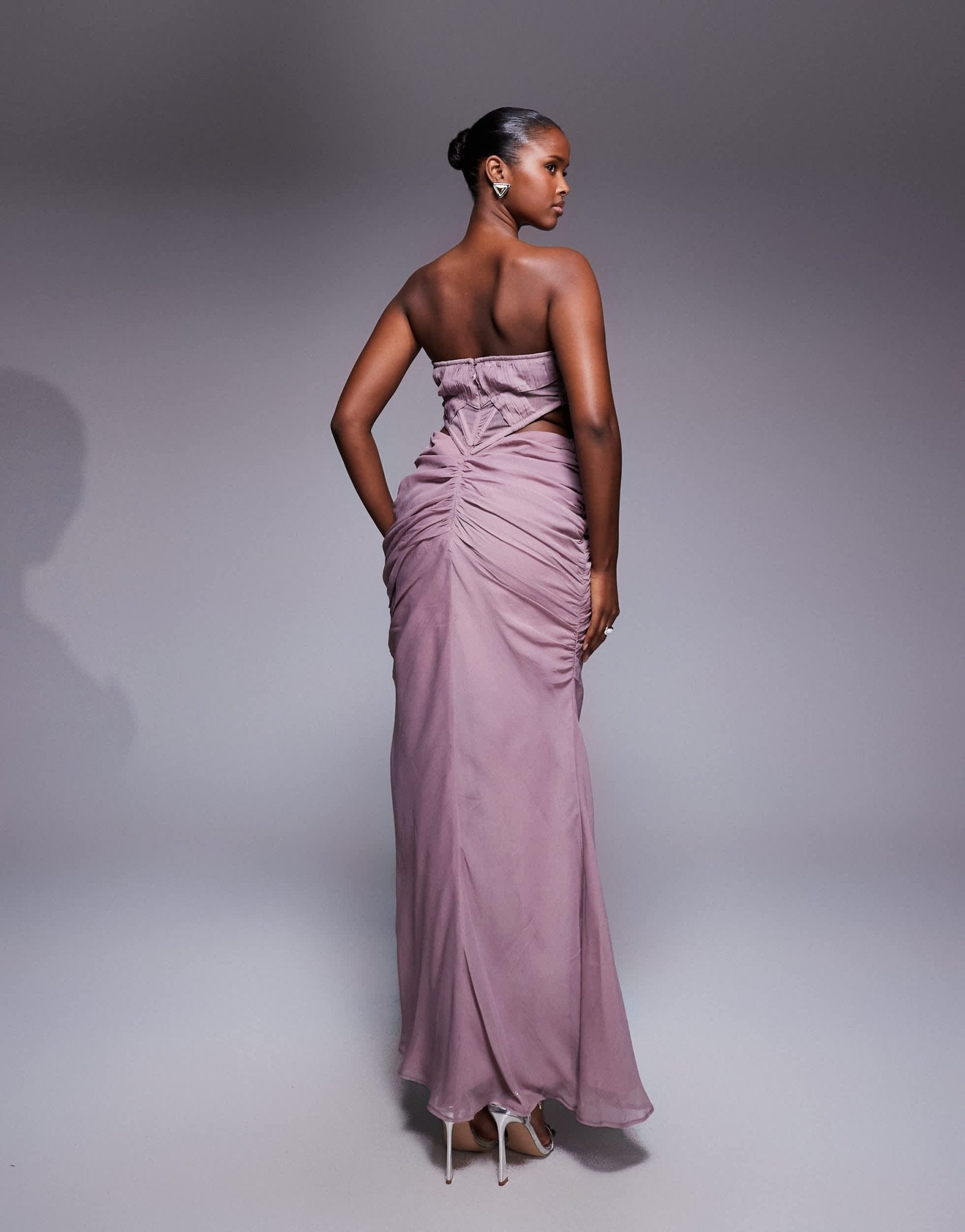 ASOS DESIGN corset detail plunge ruched maxi dress with cut out in mauve - ASOS Sample Sale EU Store