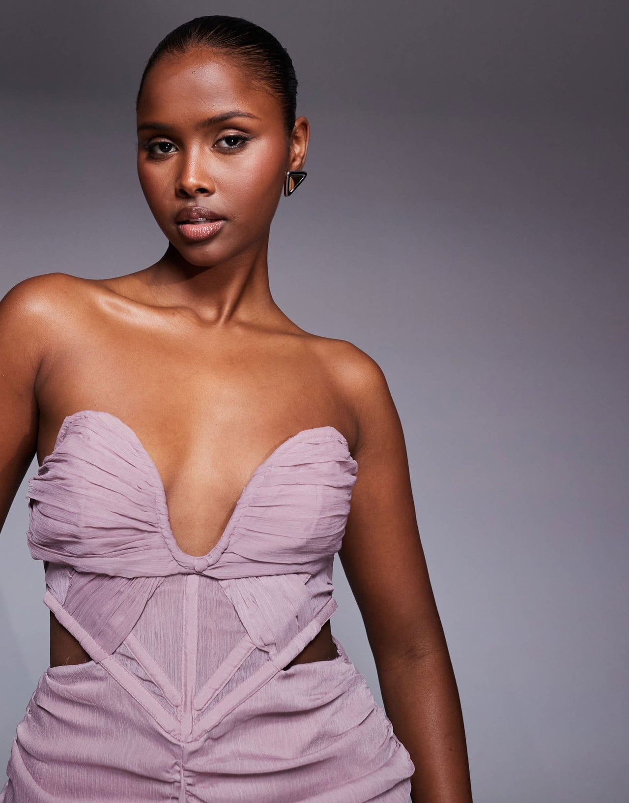 ASOS DESIGN corset detail plunge ruched maxi dress with cut out in mauve - ASOS Sample Sale EU Store