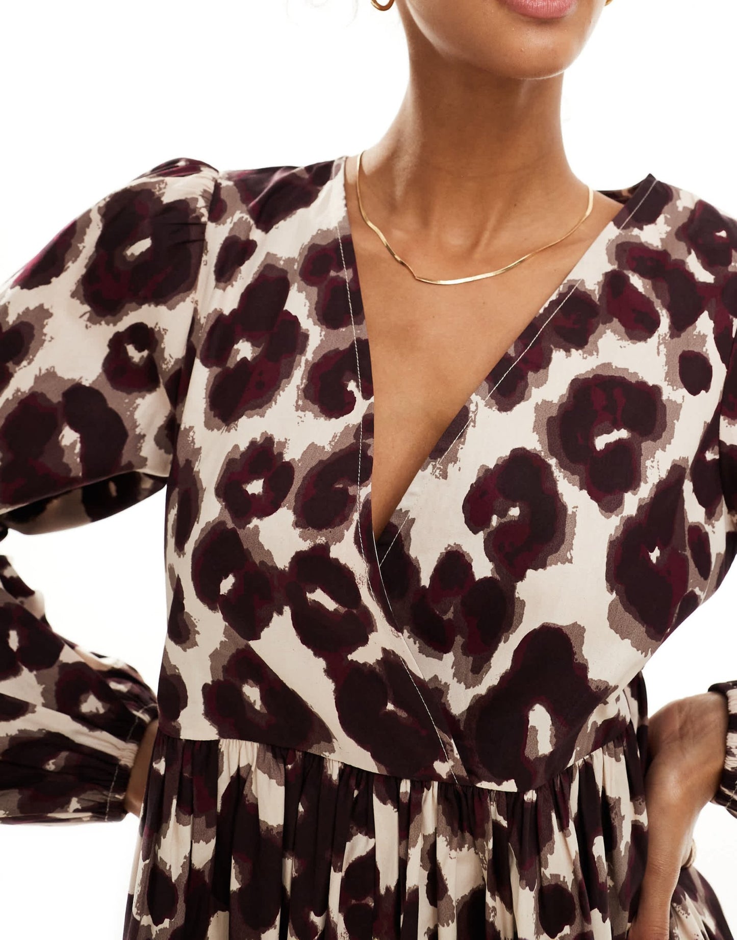 ASOS DESIGN cotton v - neck mini smock dress in leopard print - ASOS Sample Sale EU Store