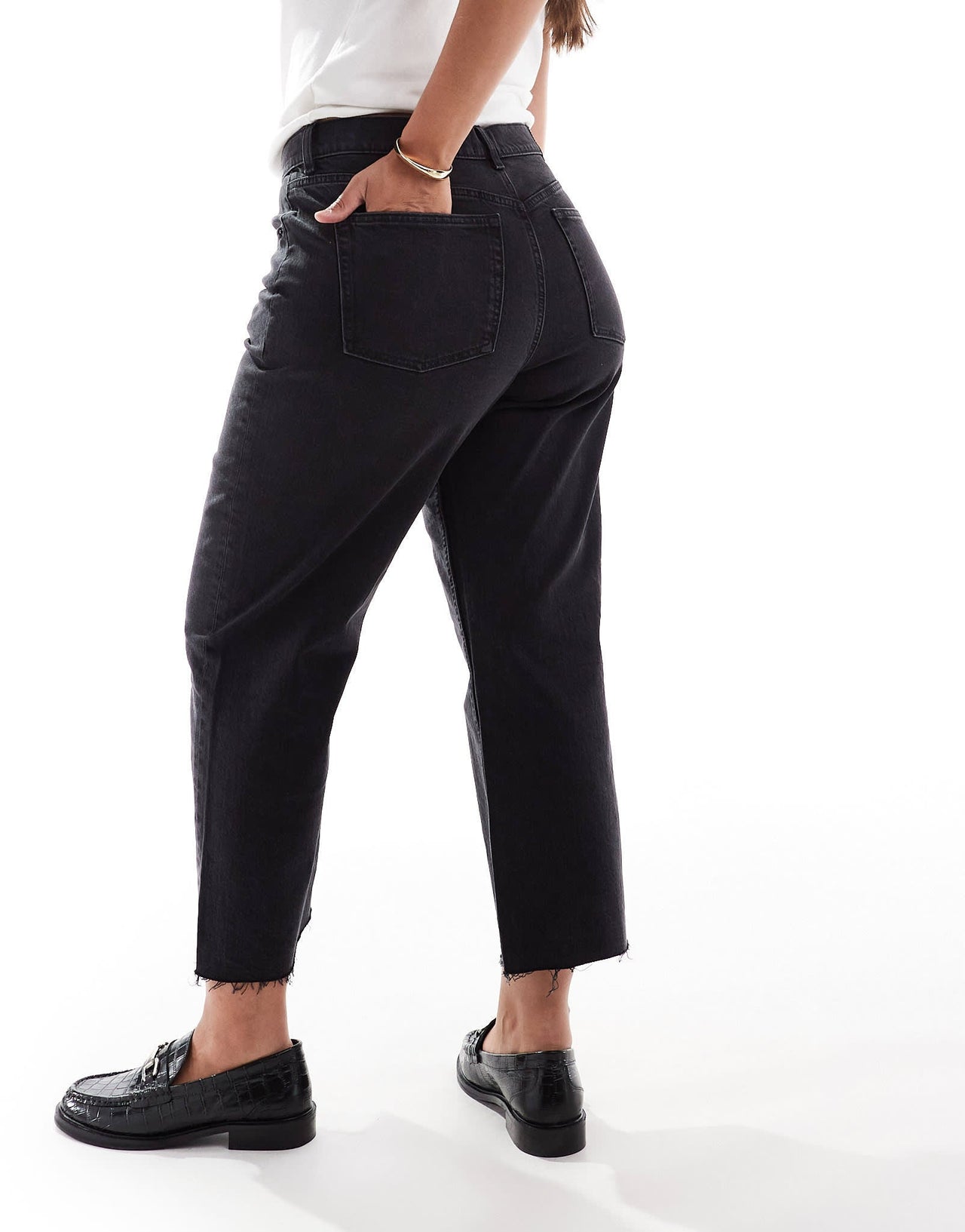 ASOS DESIGN Curve ankle grazer comfort stretch straight leg jeans in black - ASOS Sample Sale EU Store